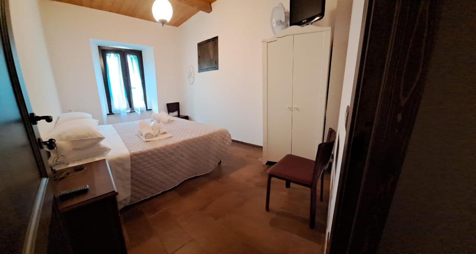 Twin Room photo 1