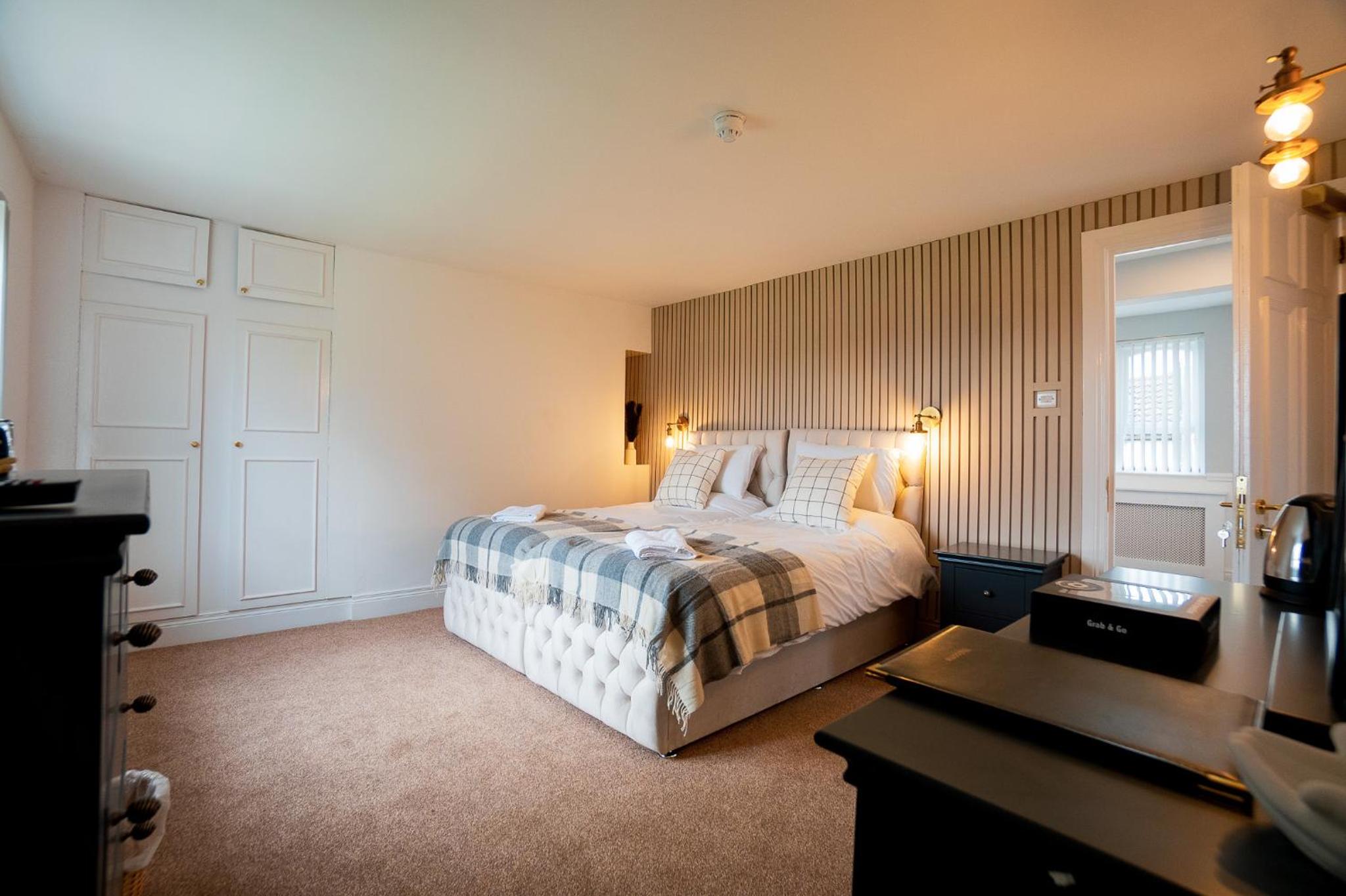 Deluxe Double or Twin Room with Garden View photo 2