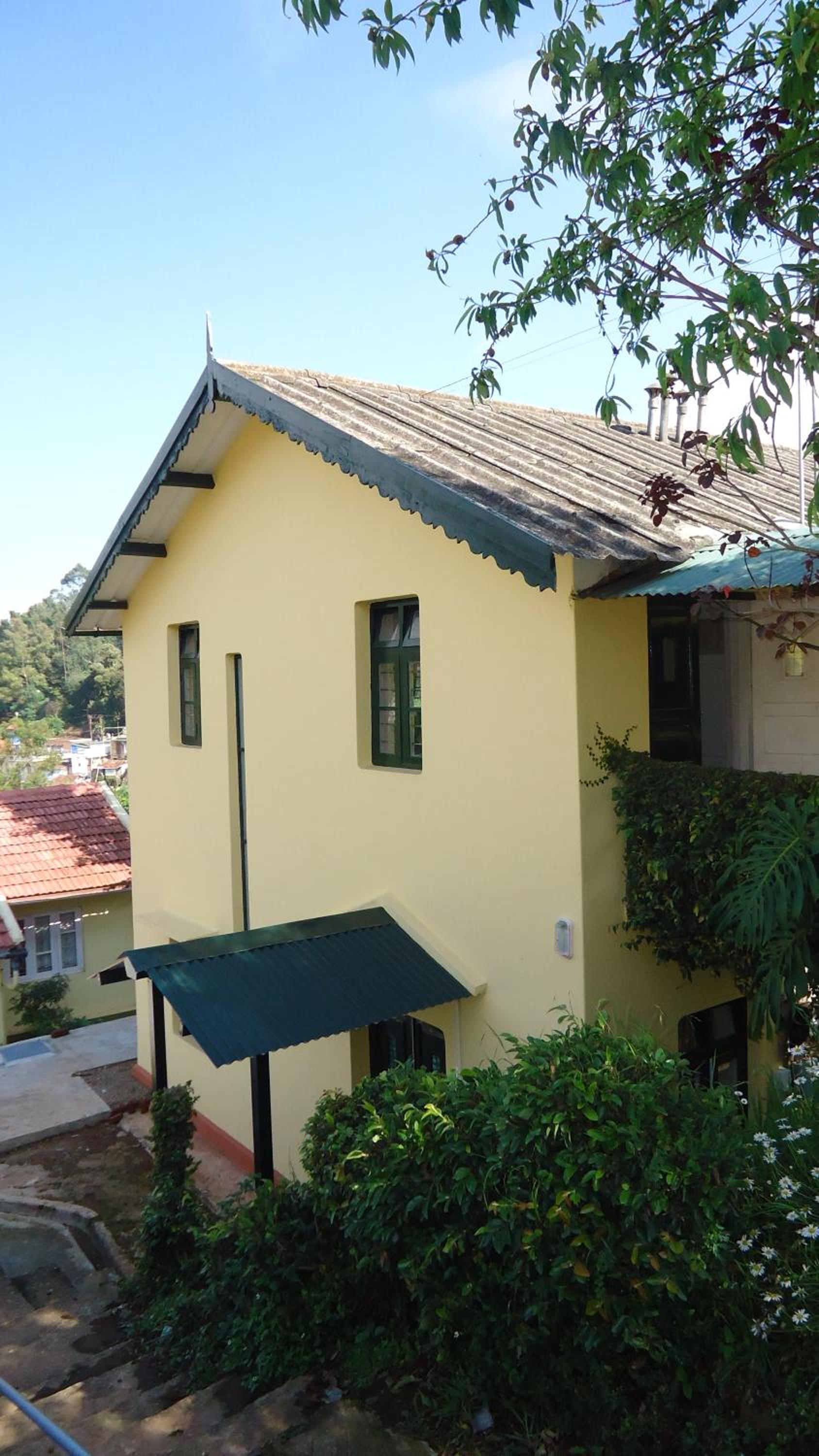 Two-Bedroom House photo 3