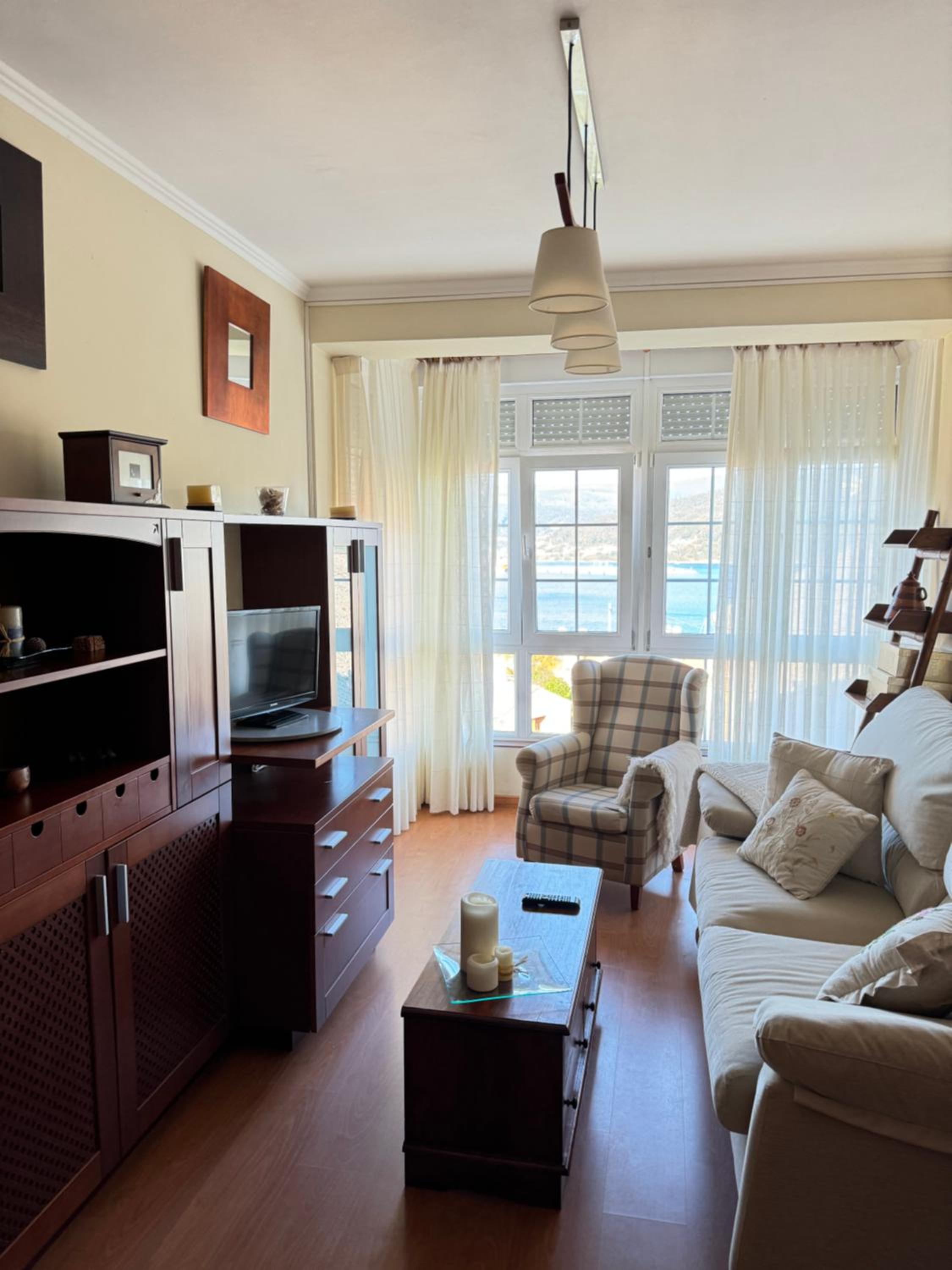 Apartamento de dos habitaciones con vista al mar