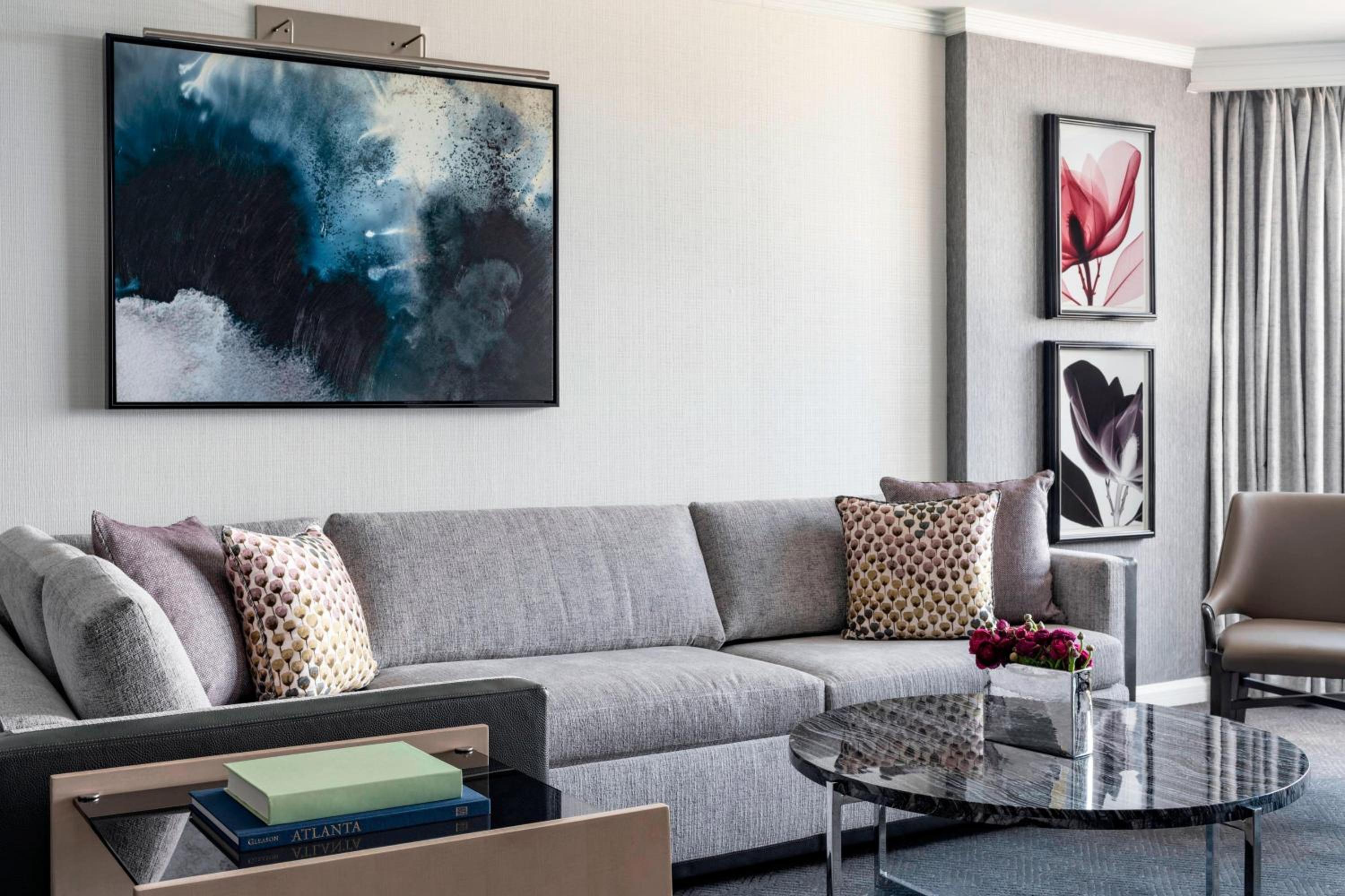 Executive King Suite with Sofa Bed