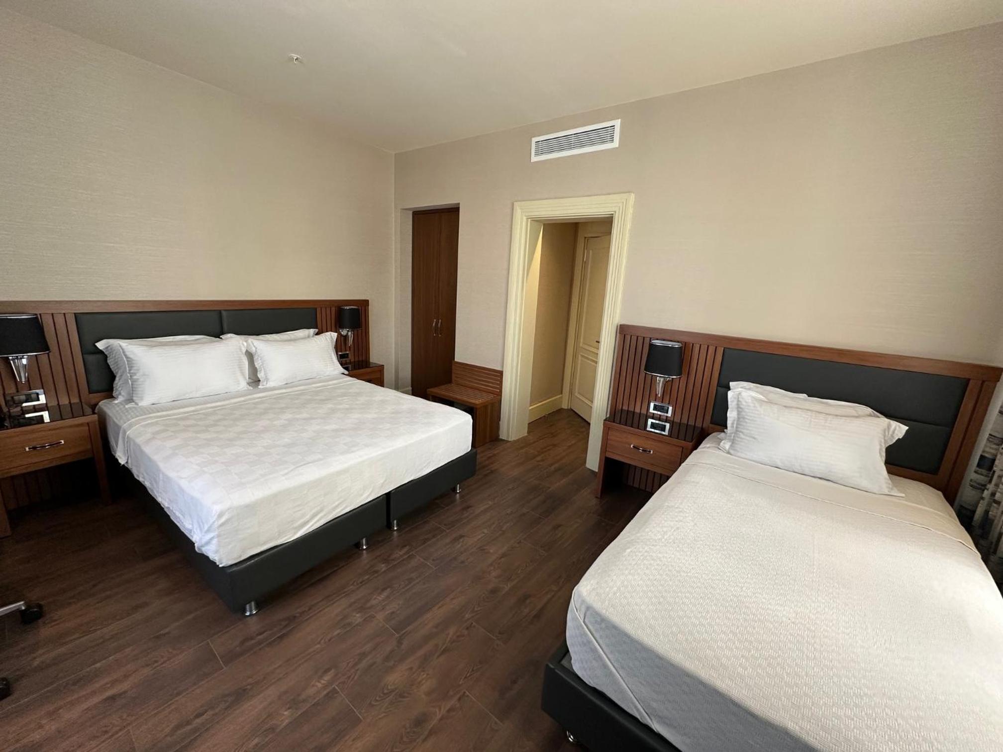 Triple Room photo 3