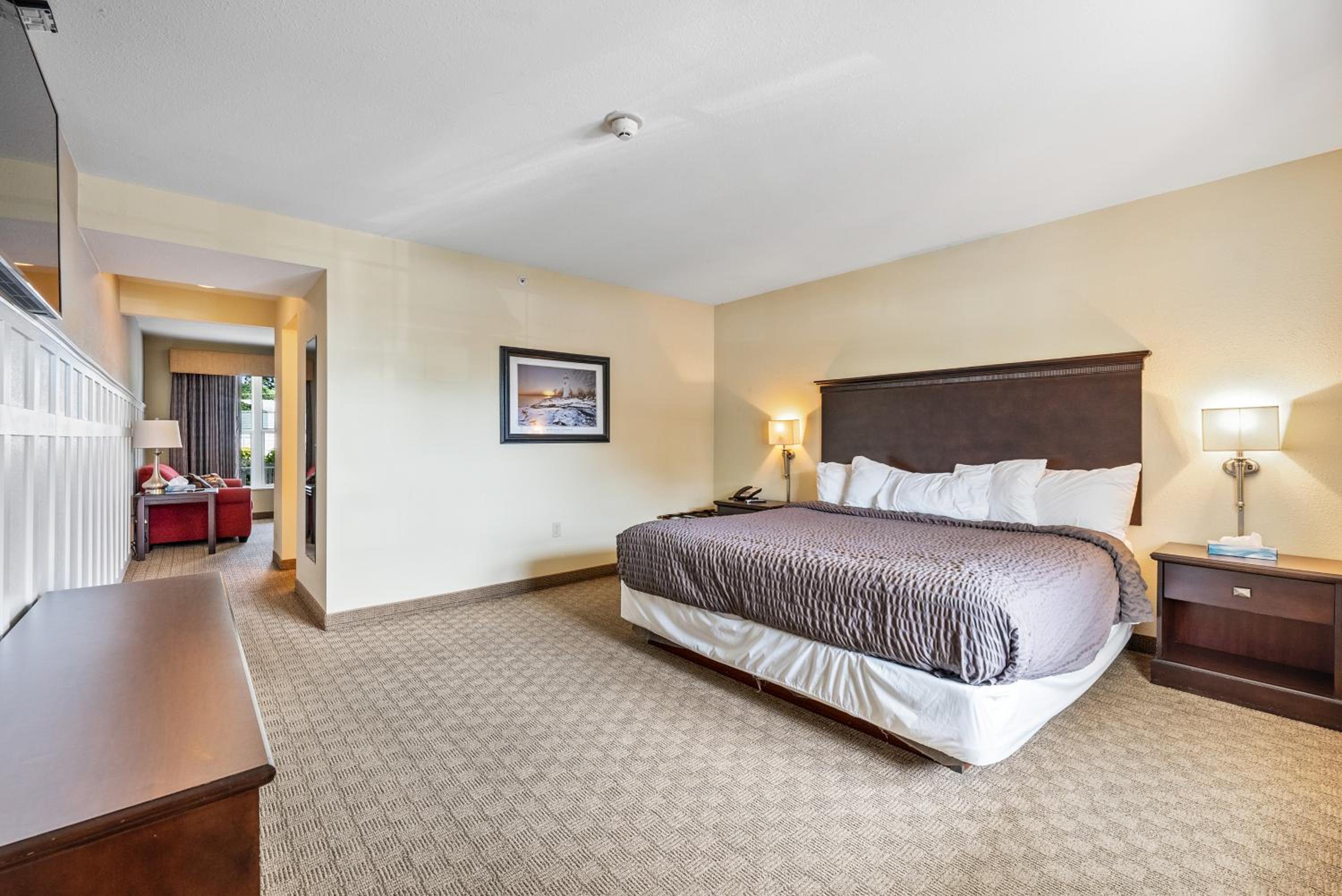 One-Bedroom Suite