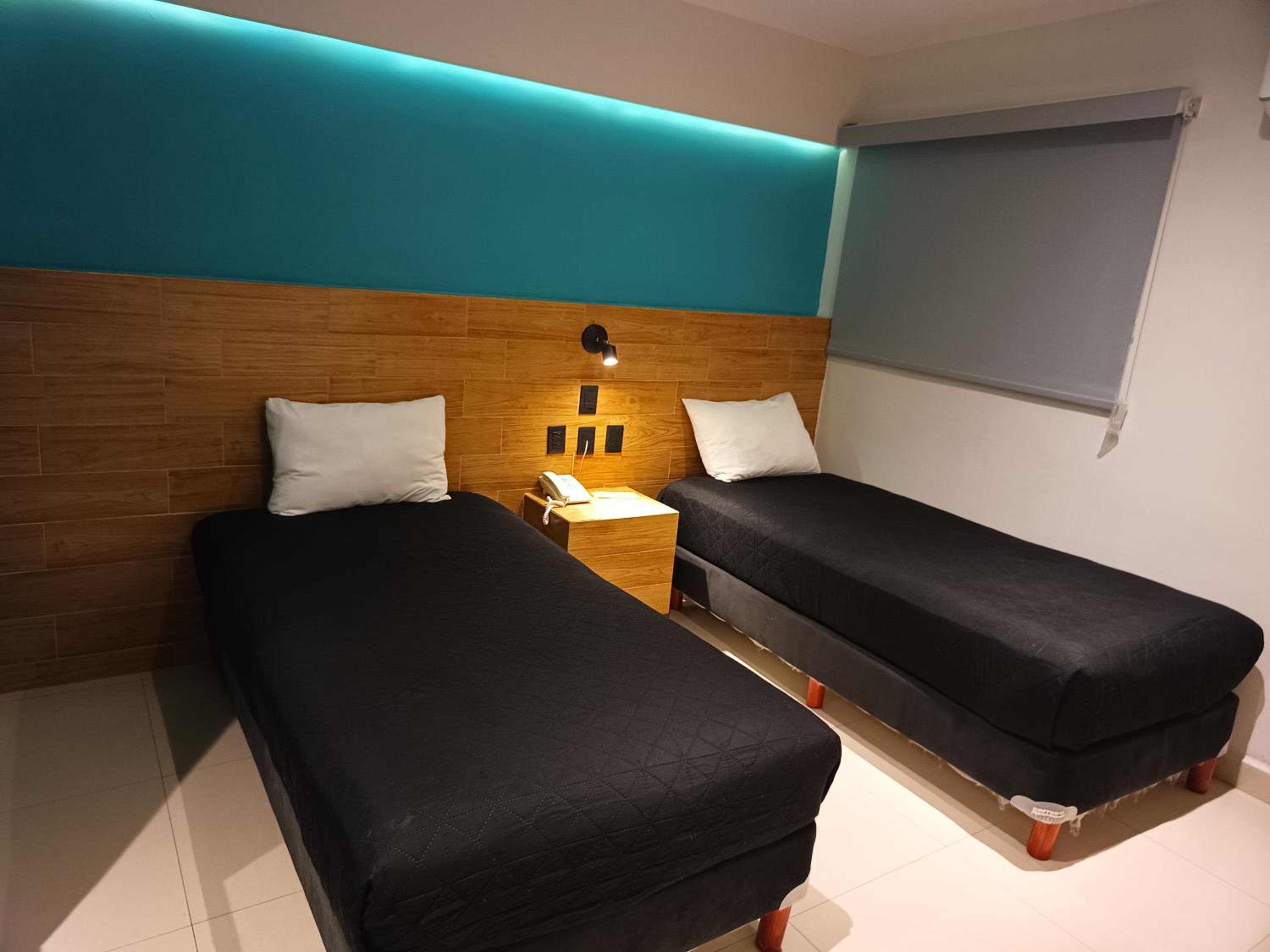 Double Room - Photo 6