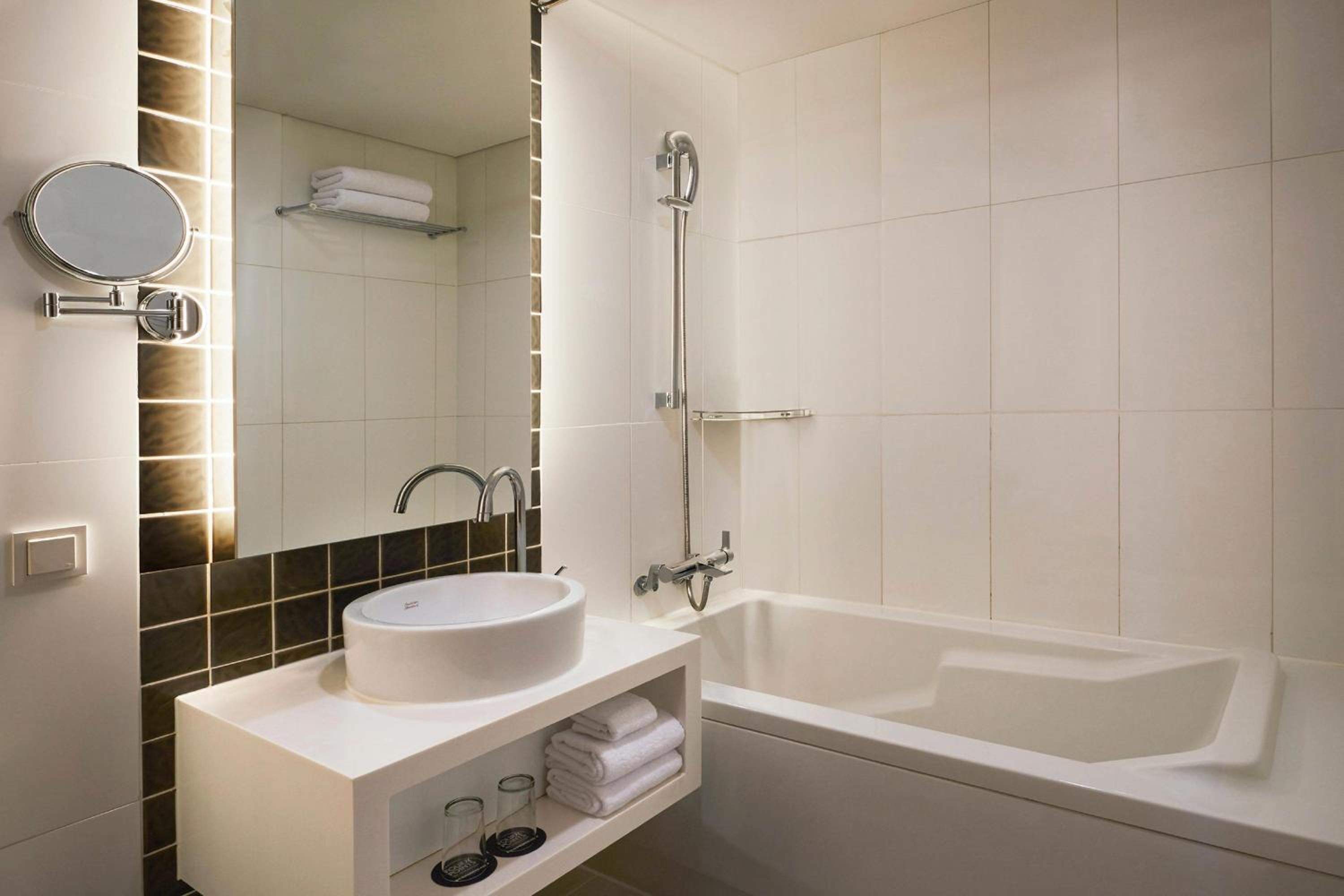 Superior, Guest room, 2 Twin/Single Bed(s) - Photo 7