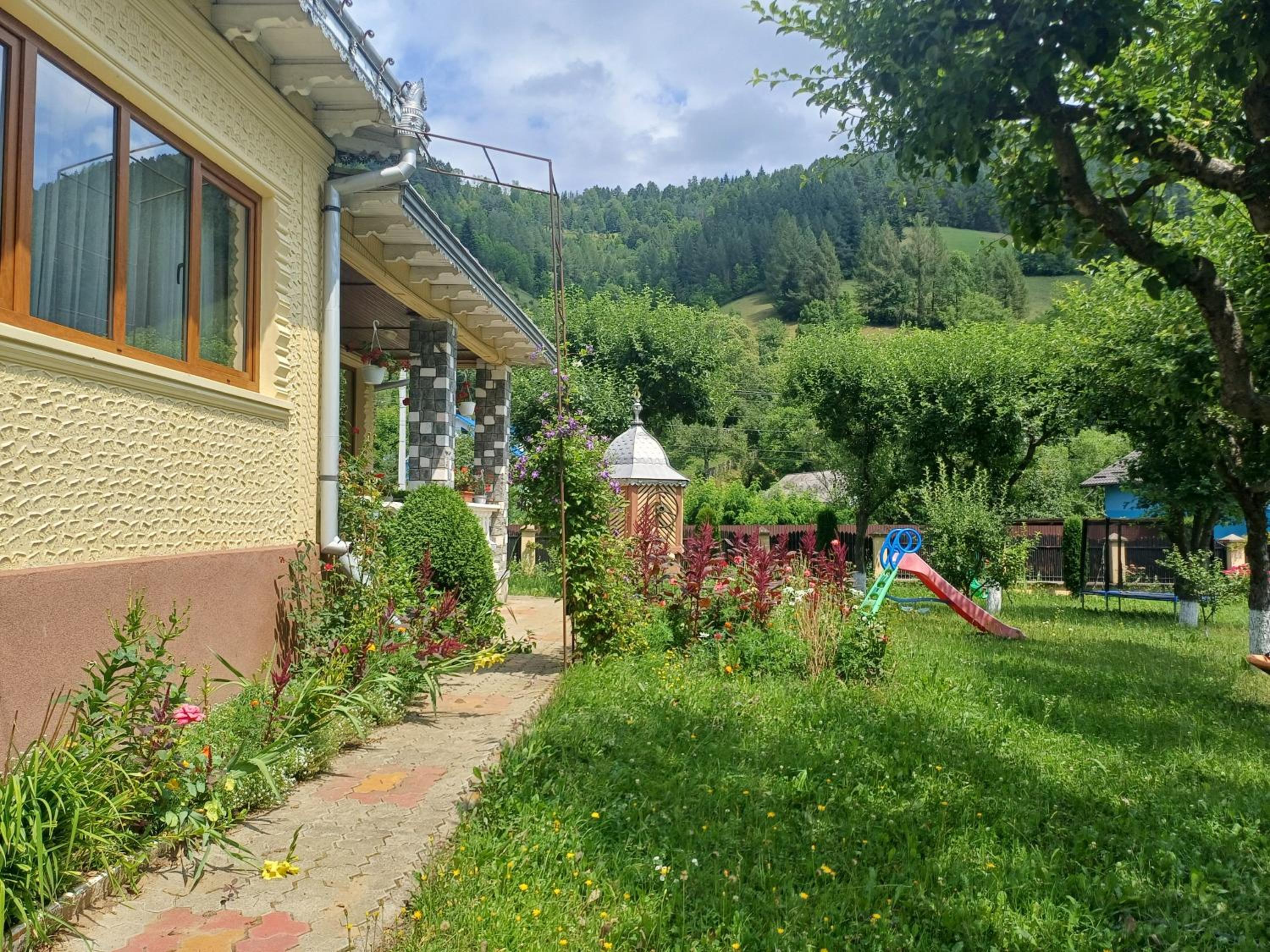Three-Bedroom Villa photo 2