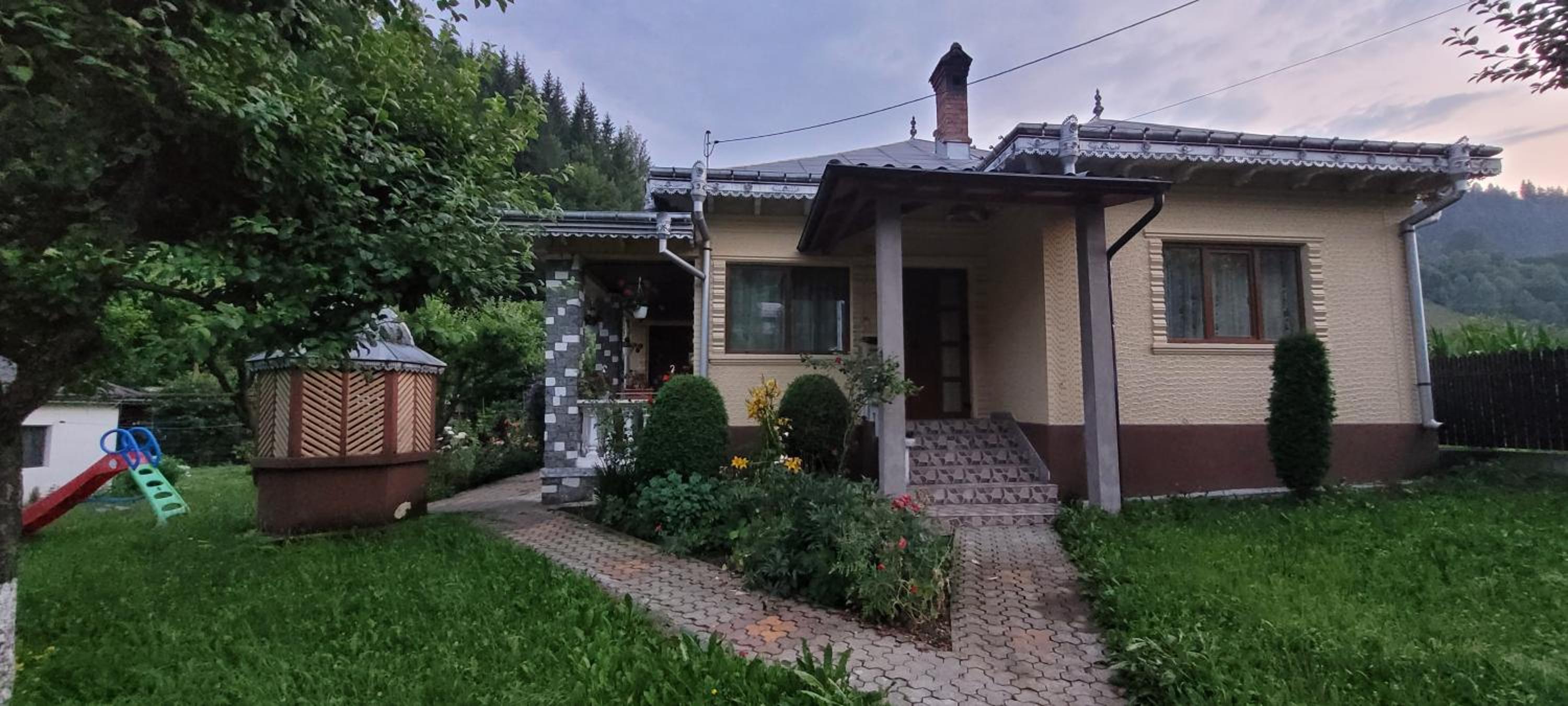 Three-Bedroom Villa photo 3