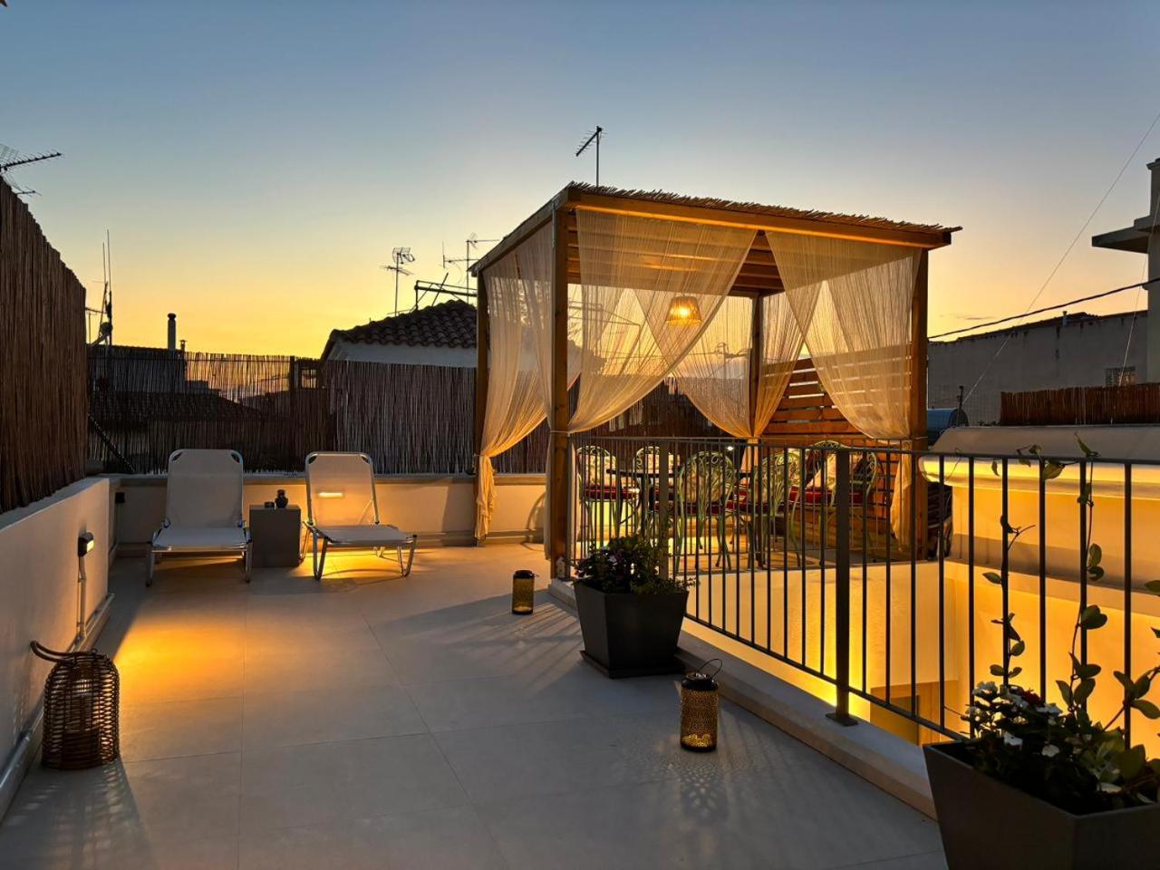 Superior Apartment with City View photo 3