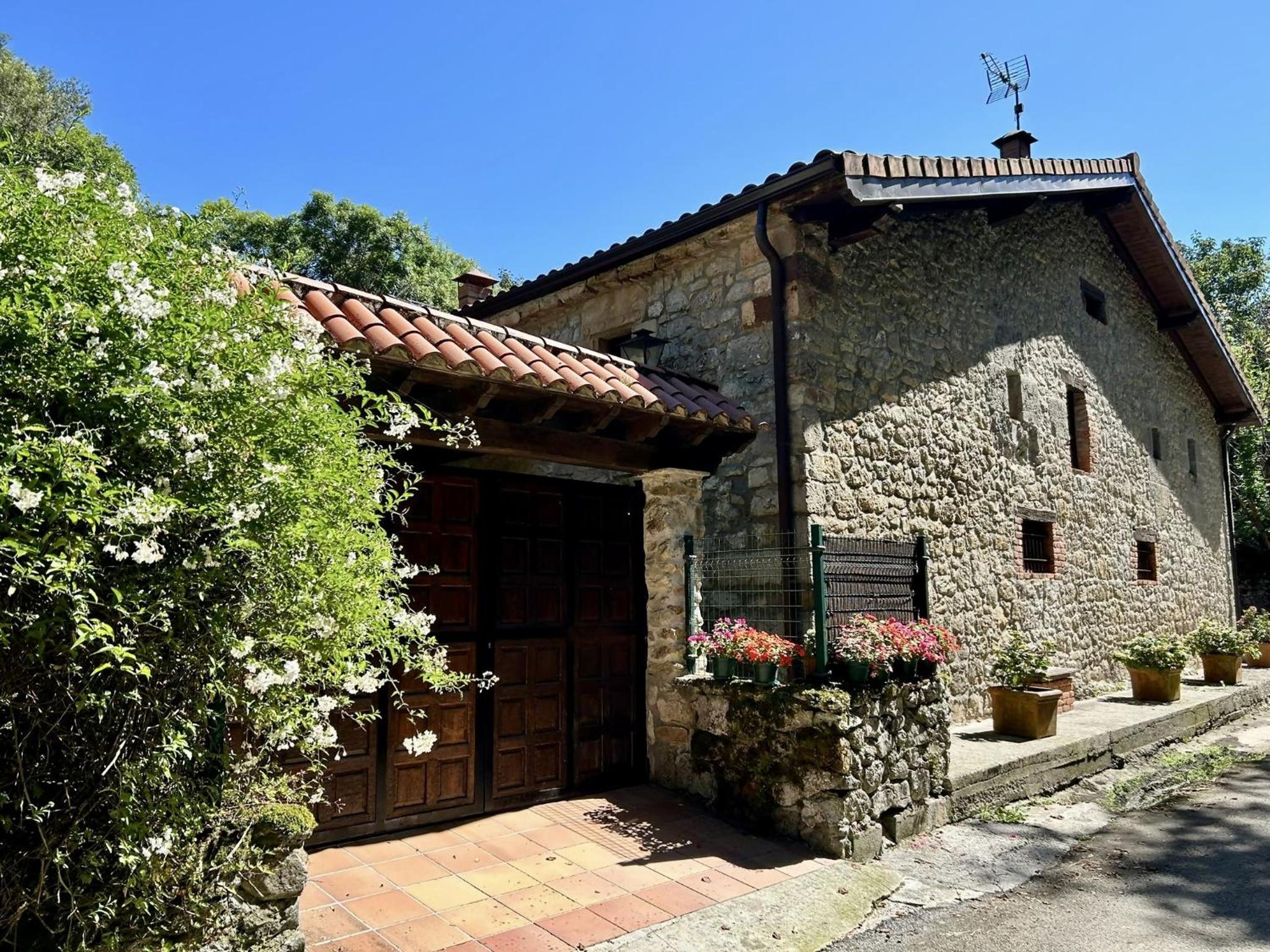 Casa de Seis Habitaciones