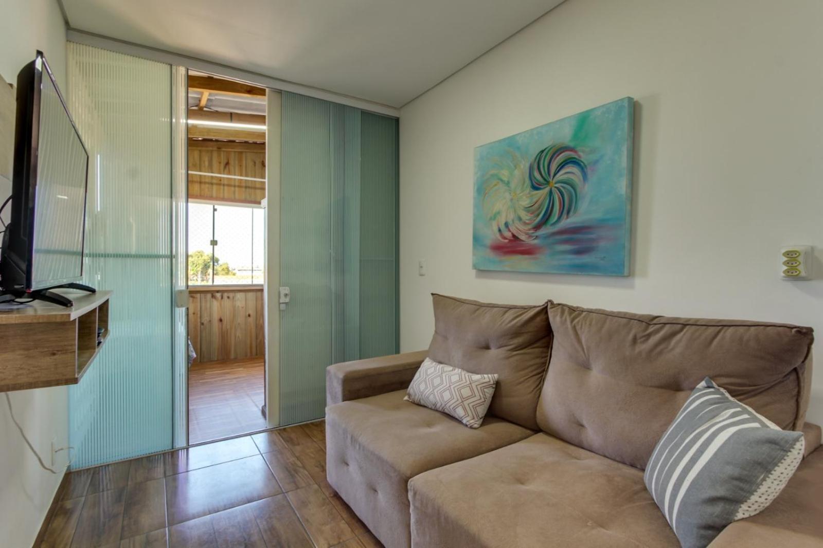 Three-Bedroom House photo 3