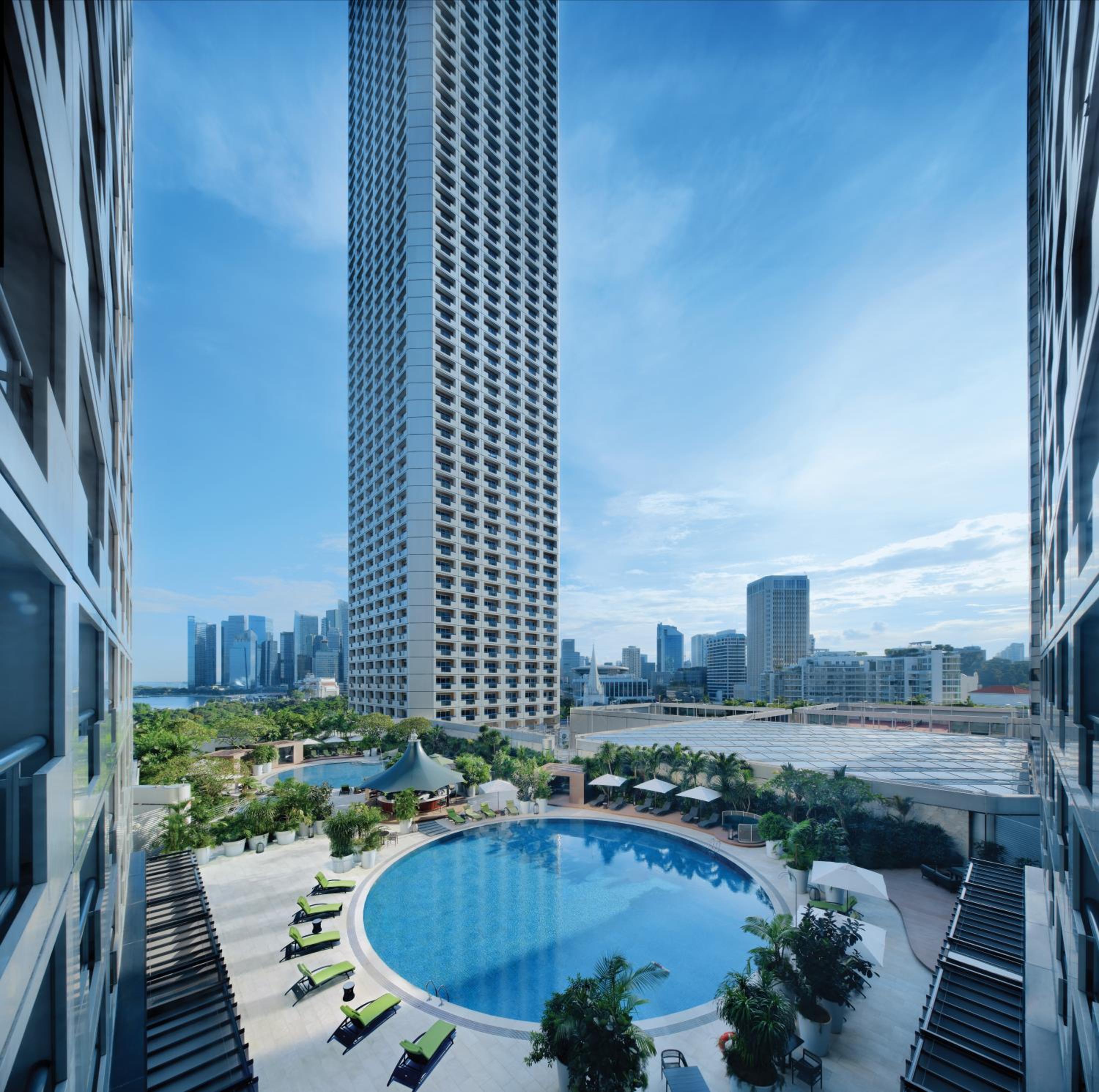 Fairmont, 1 King, Balcony