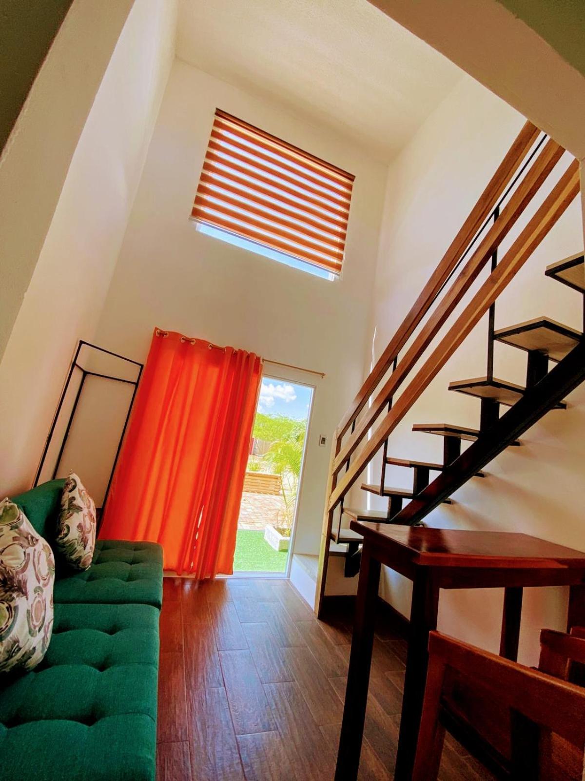 One-bedroom Loft Apartment photo 2