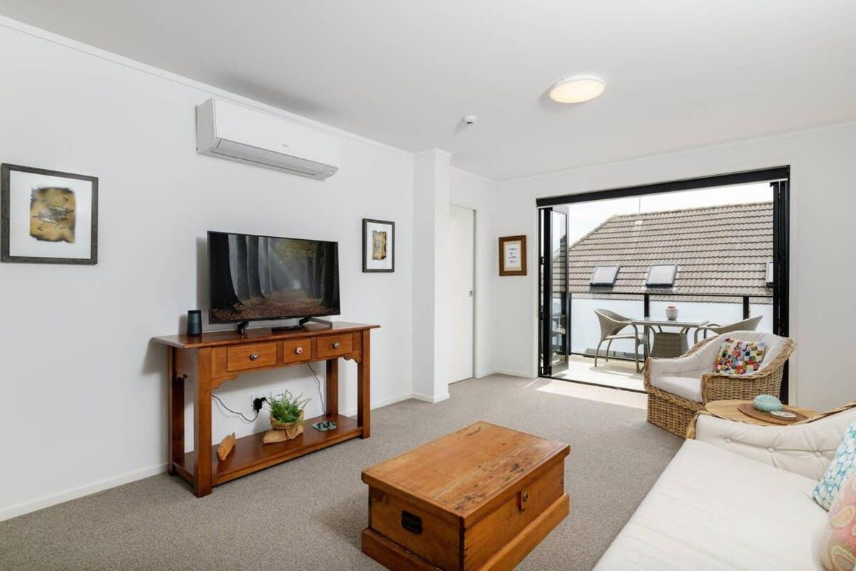 Apartment photo 3