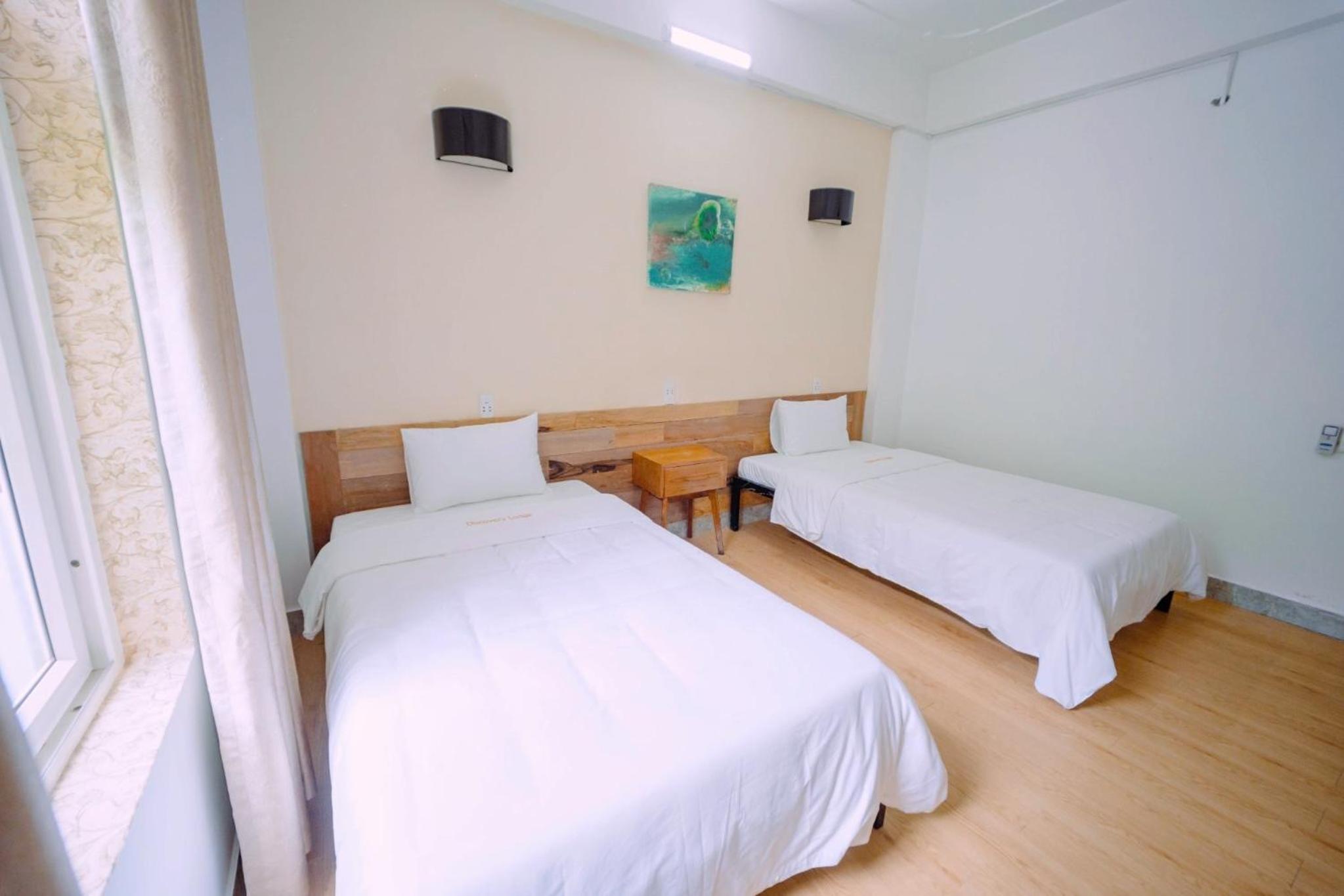 Twin Room - Photo 2