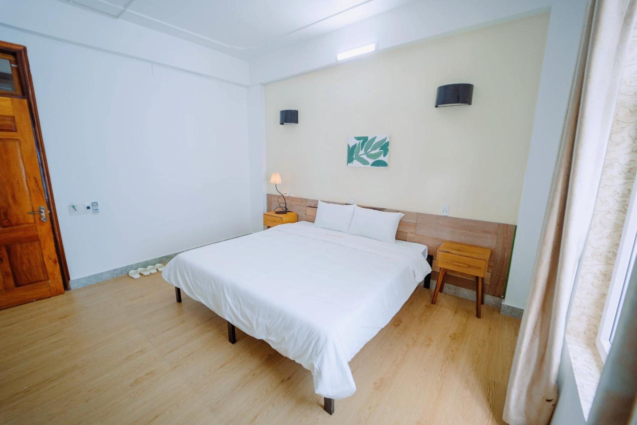 Double Room - Photo 3