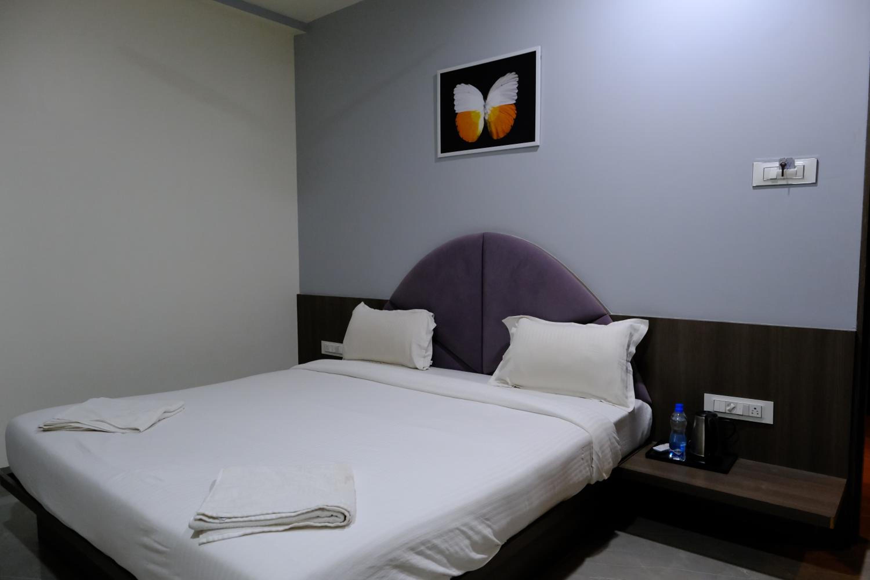 Super Deluxe Room - Photo 2