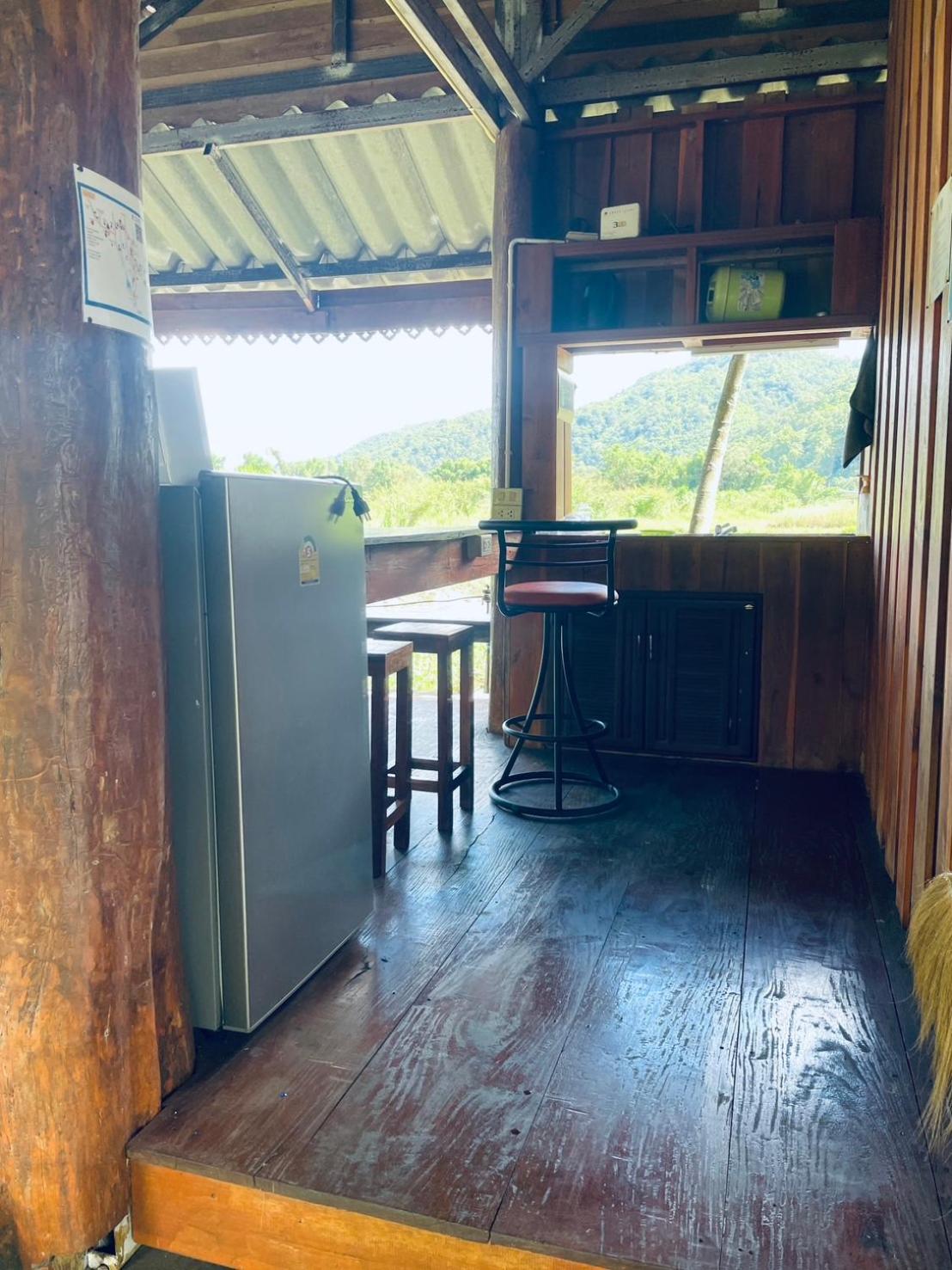 Double Room with Park View - Photo 10