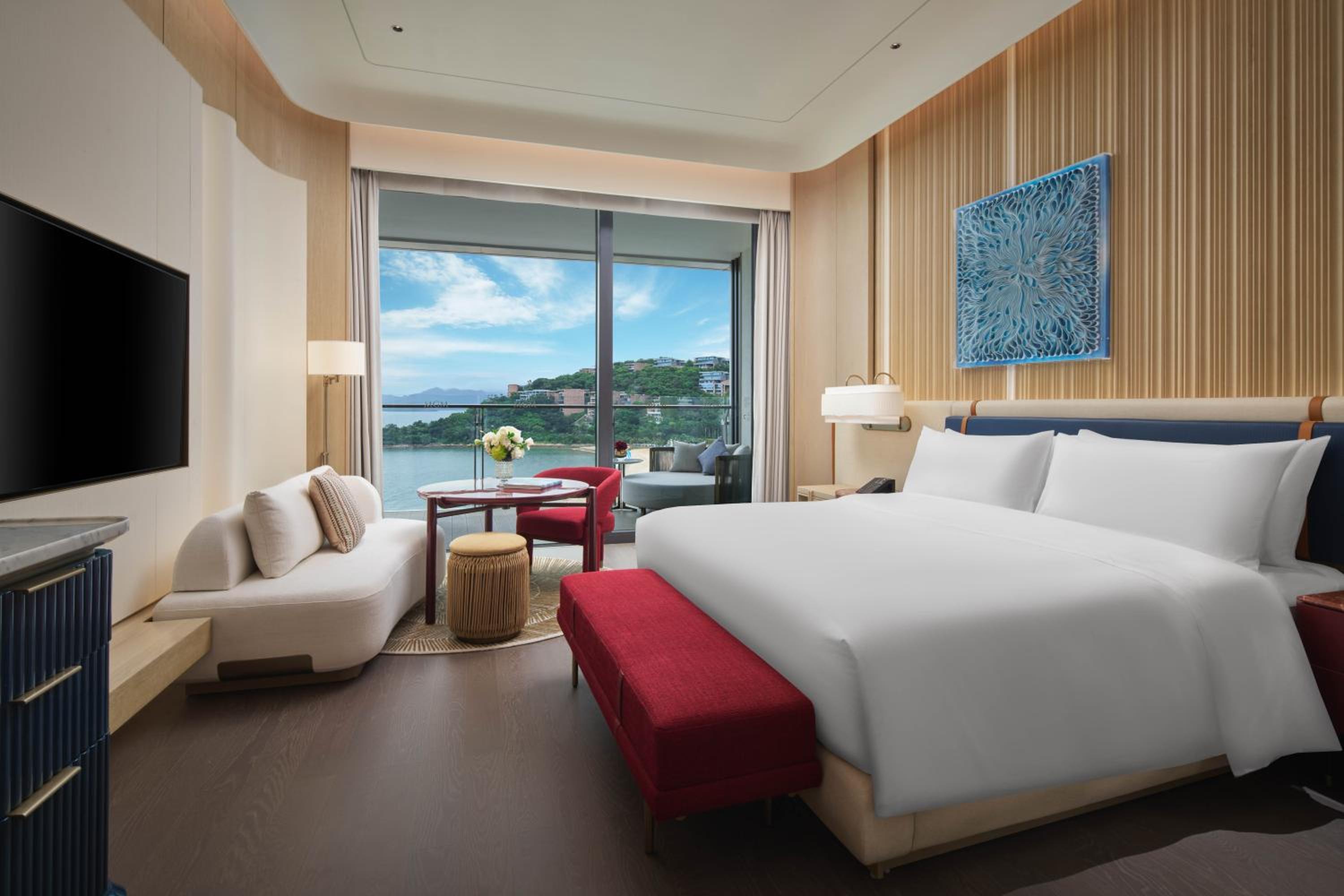 Deluxe Seaview King Room