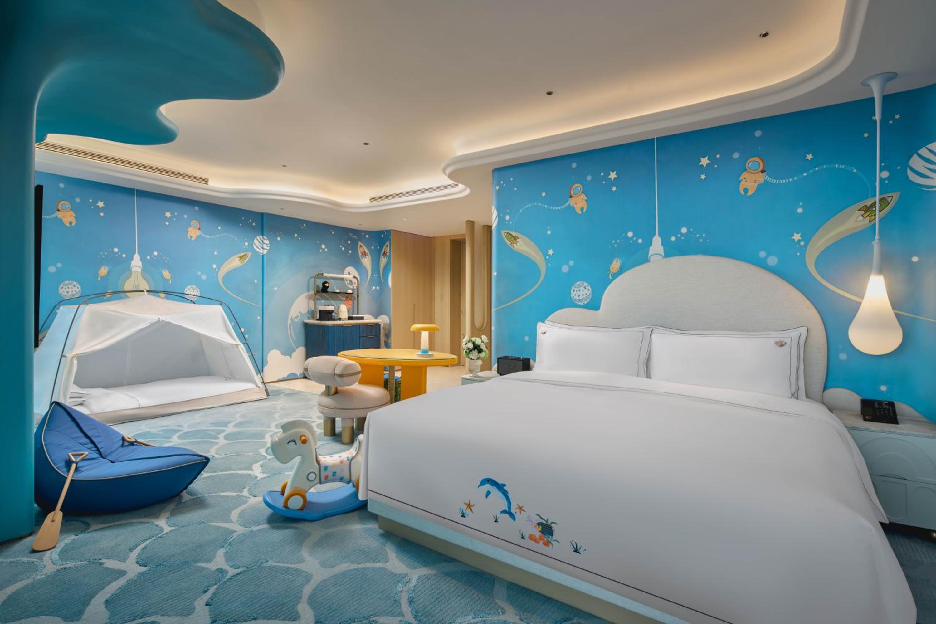 Family Seaview Studio Room