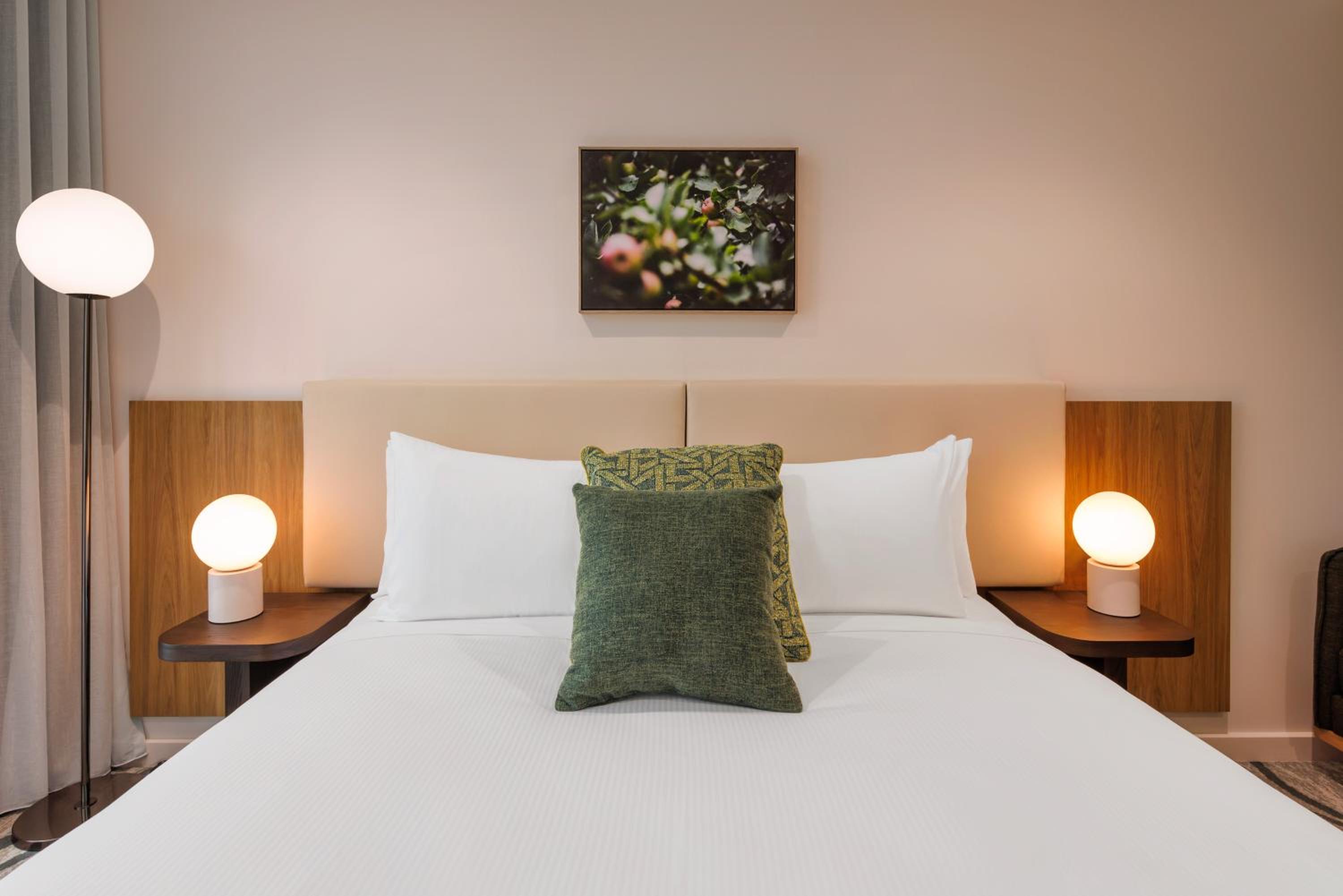  Veriu Suite - Accessible photo 1
