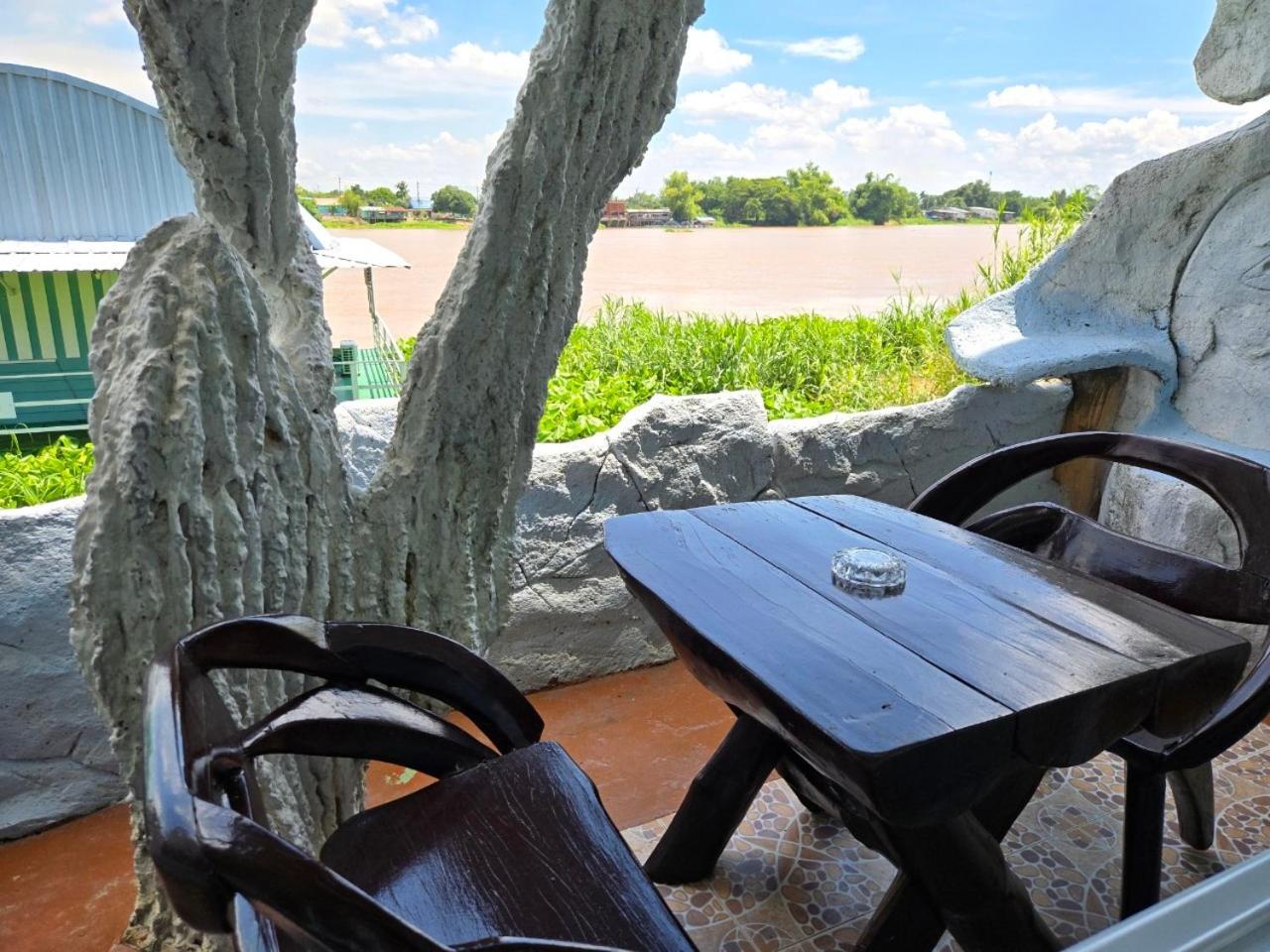 Suite with River View - Photo 2