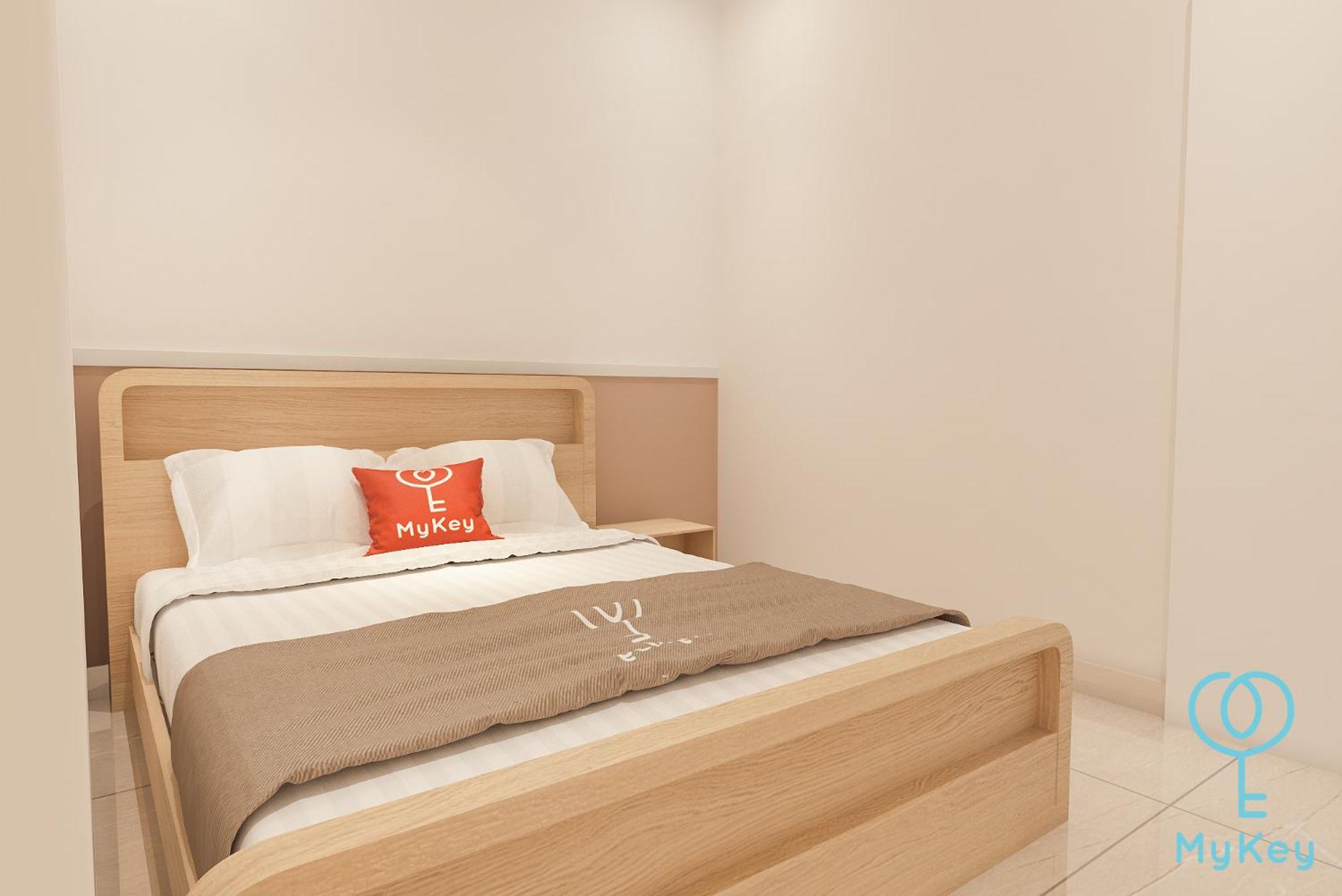 Modern Two-Bedroom - Photo 2