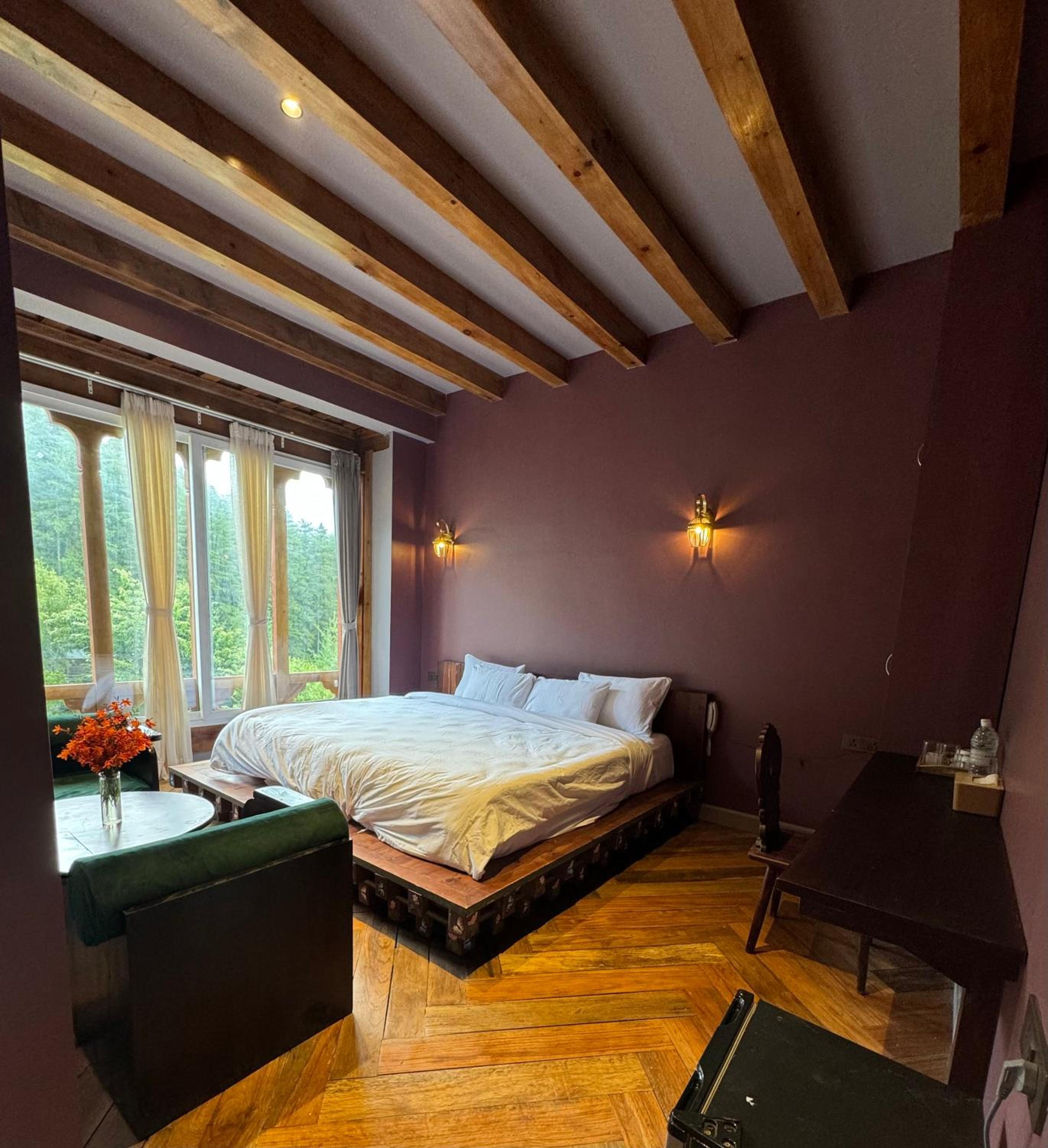 Double Room with Mountain View