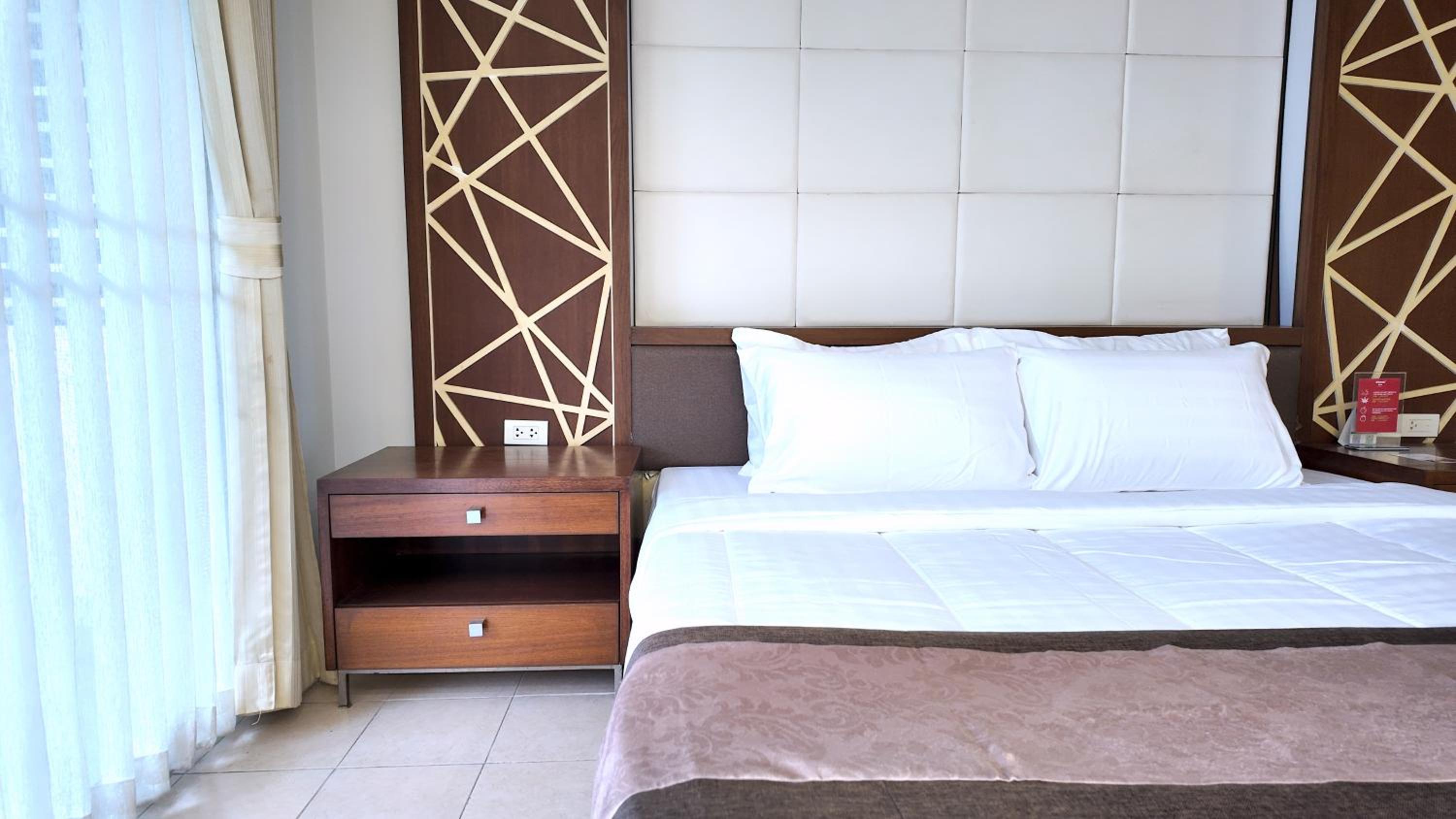 One Bedroom Deluxe photo 1