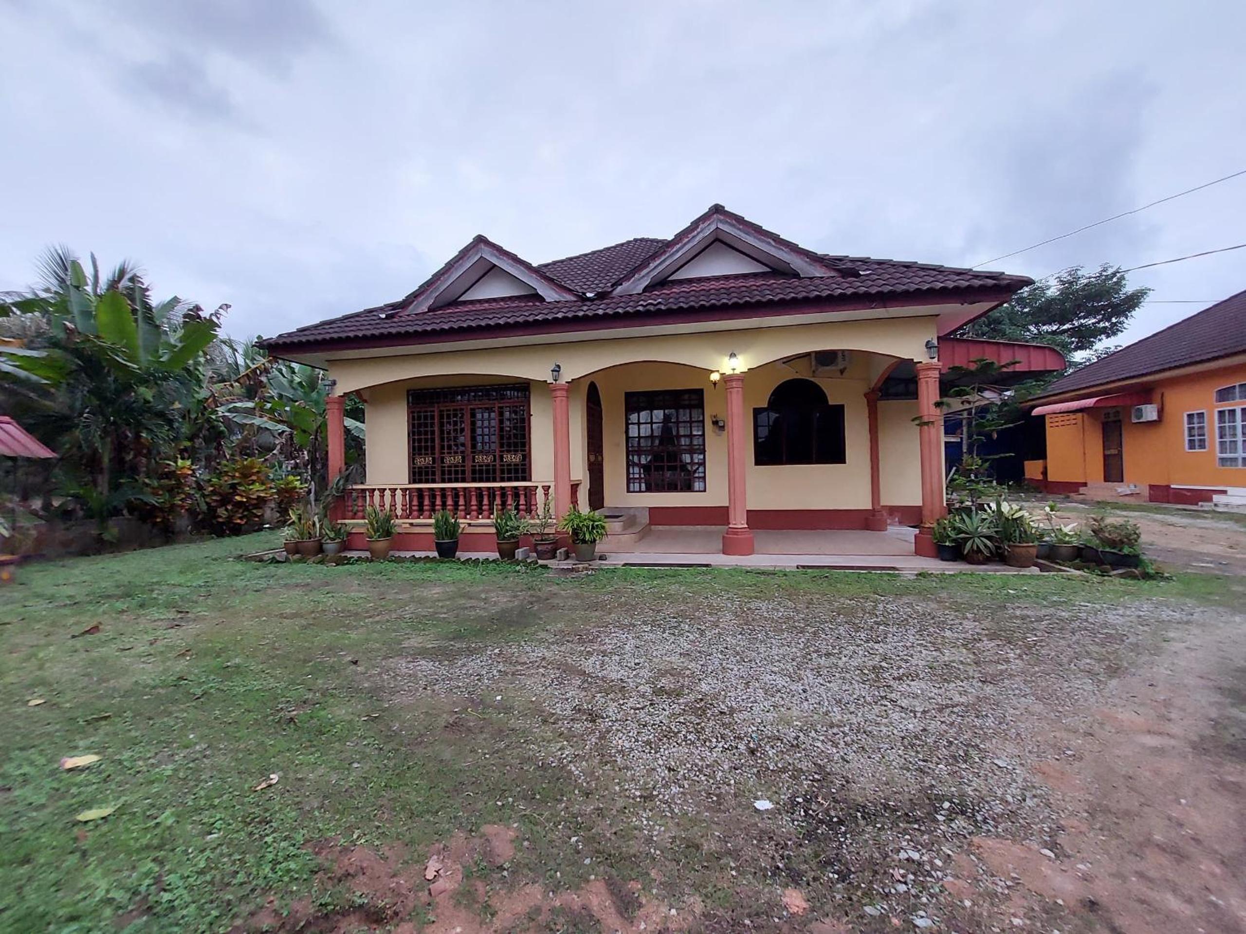 Three-Bedroom Villa photo 1
