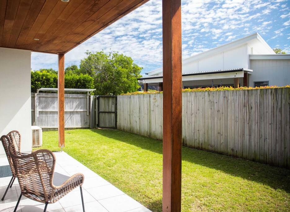 Three-Bedroom House photo 2