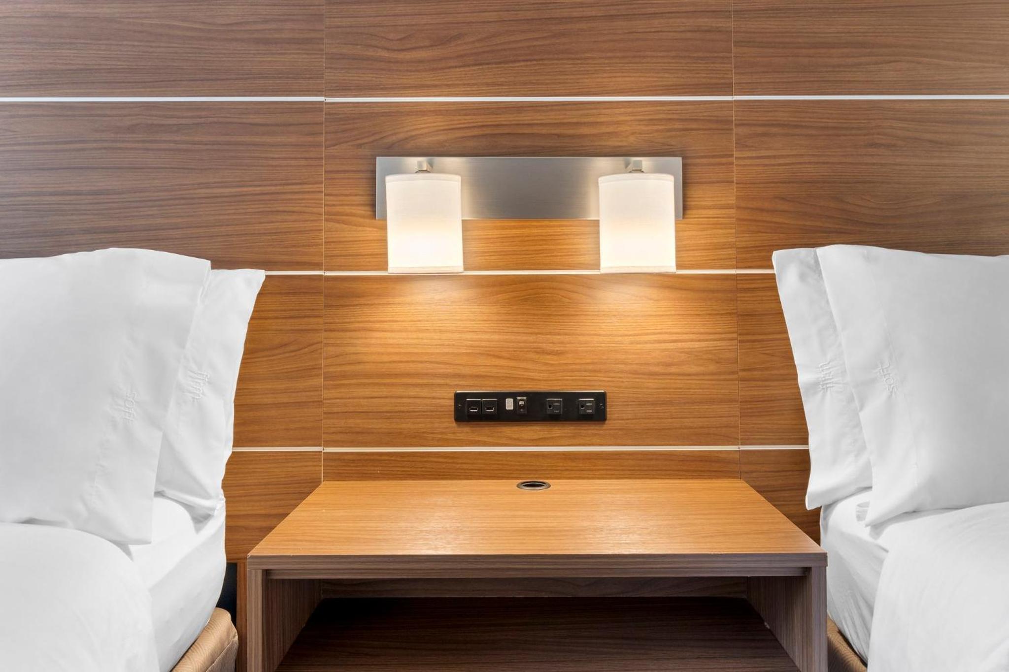 Standard Queen Room with Two Queen Beds and Pool View