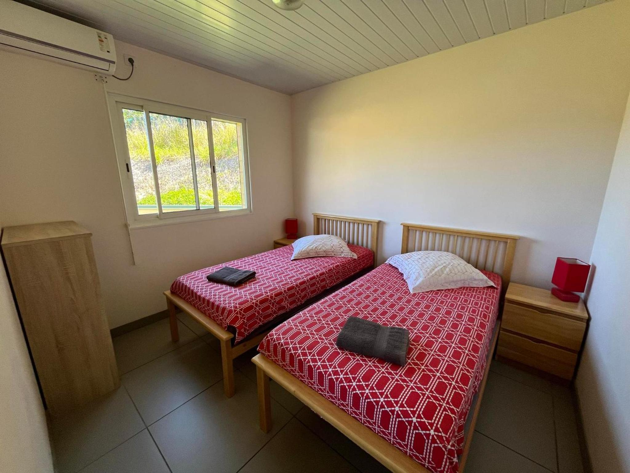 Two-Bedroom House (Wheelchair Accessible) photo 2