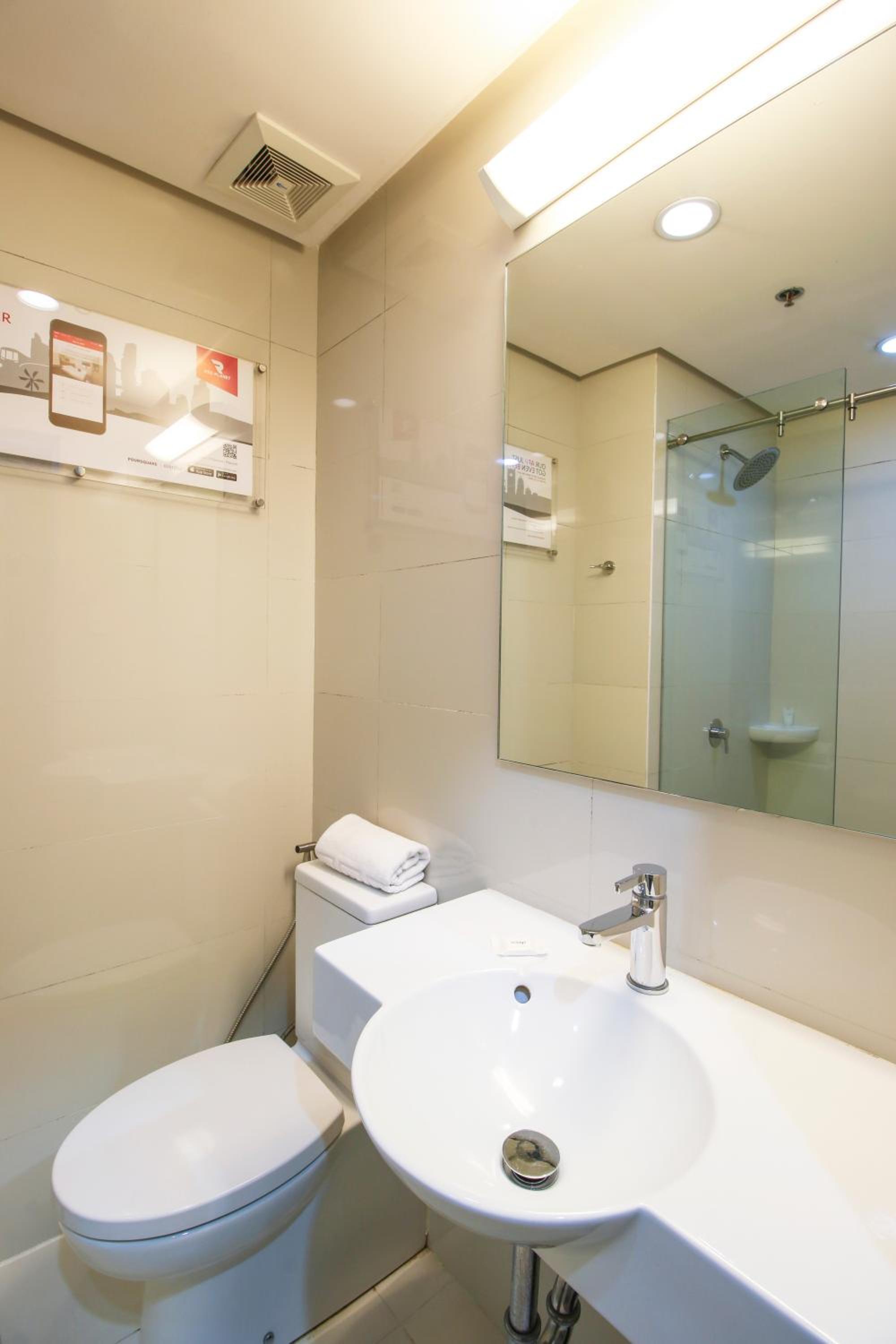 Double Room - Photo 5