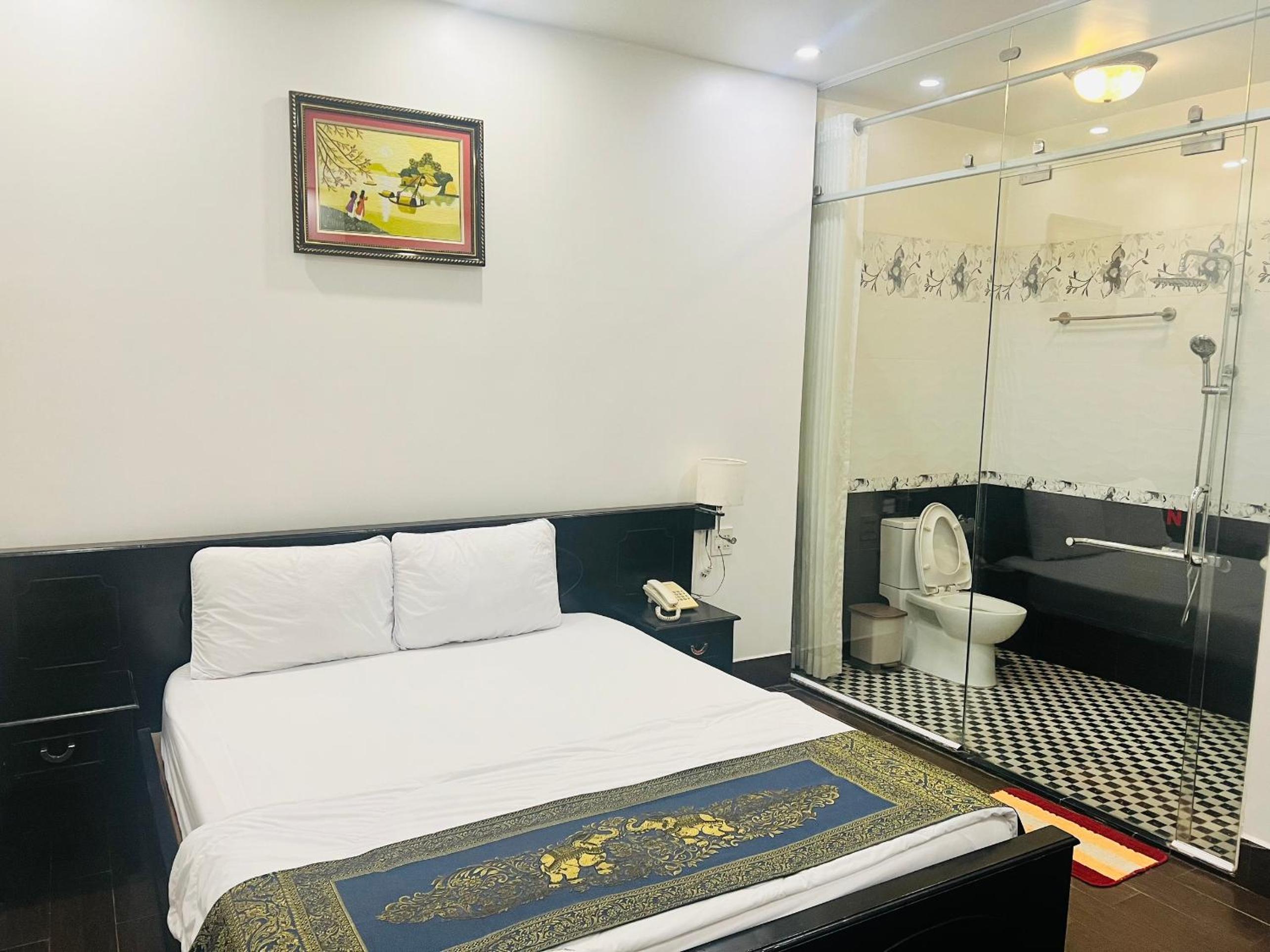 Double Room - Photo 3