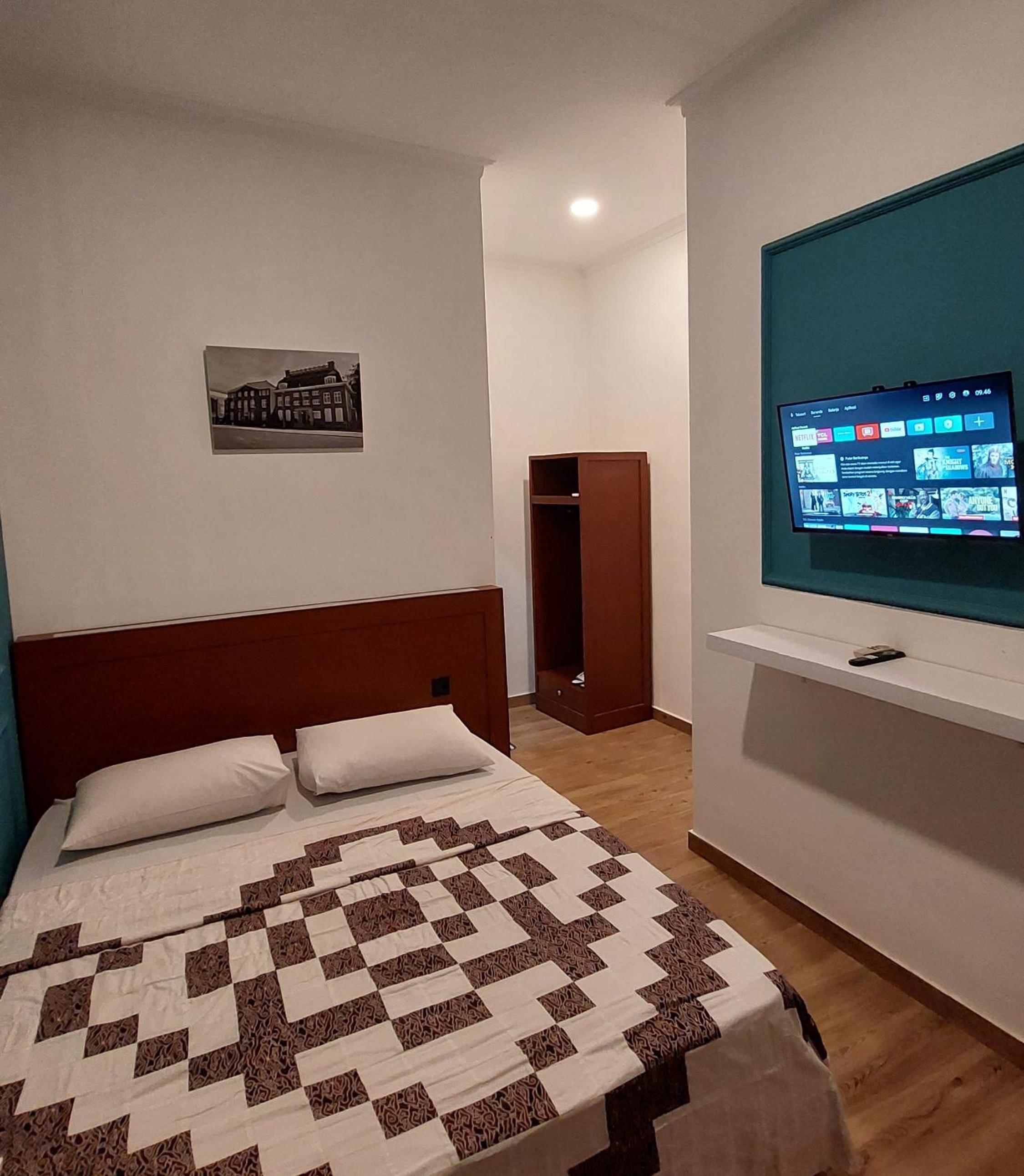 Superior Double or Twin Room photo 2