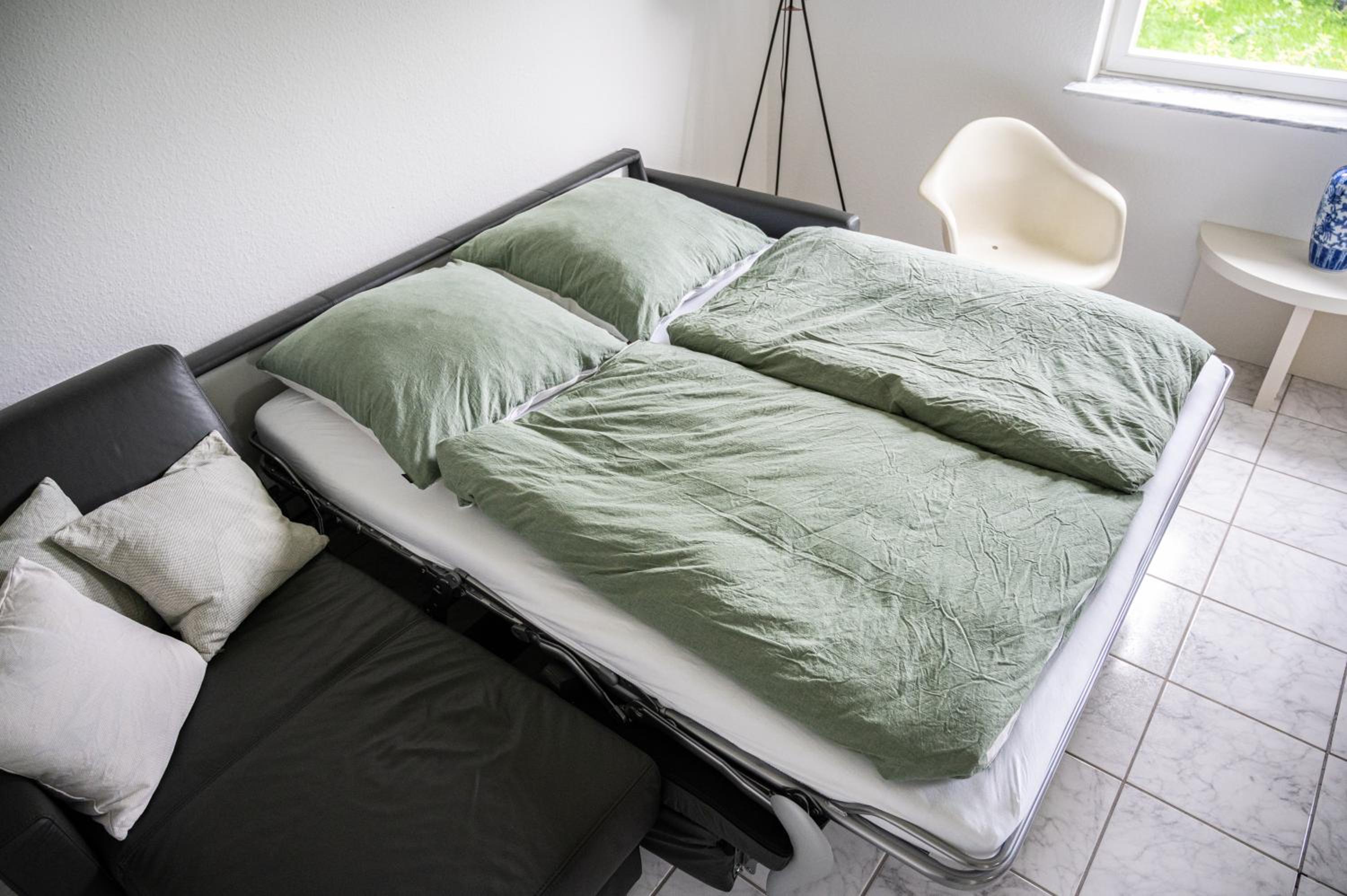 One-Bedroom House photo 1