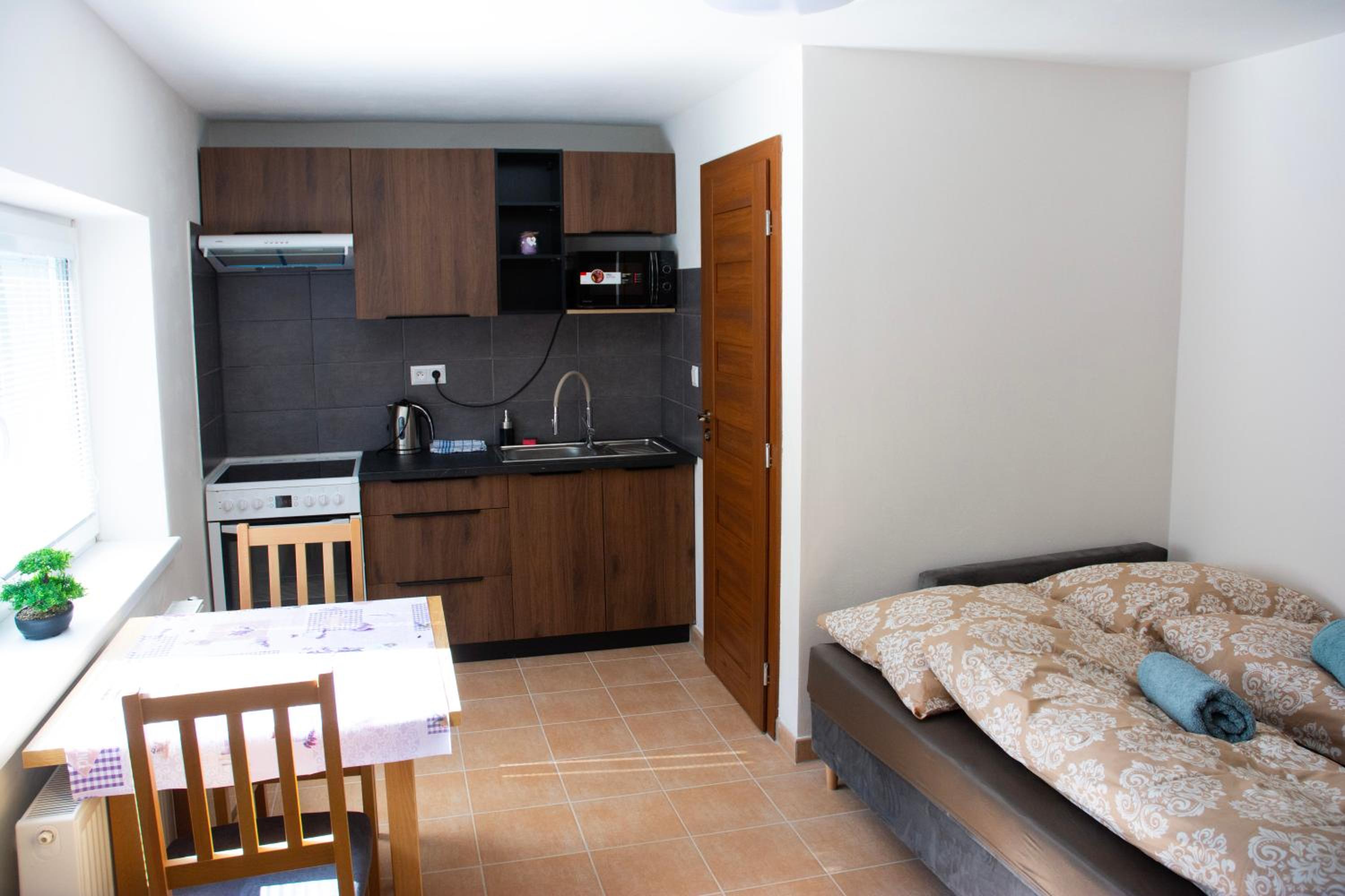 Double Room with Private Bathroom photo 2