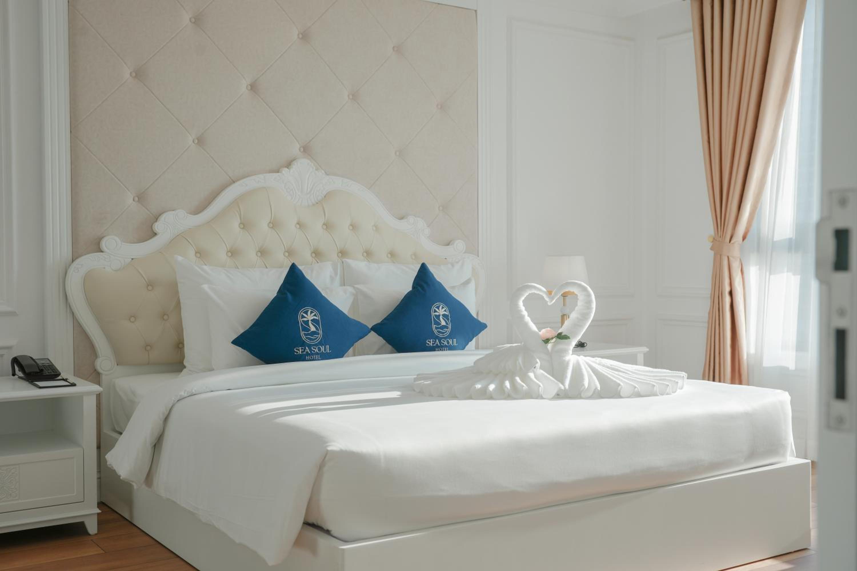 Suite with Sea View - Photo 14