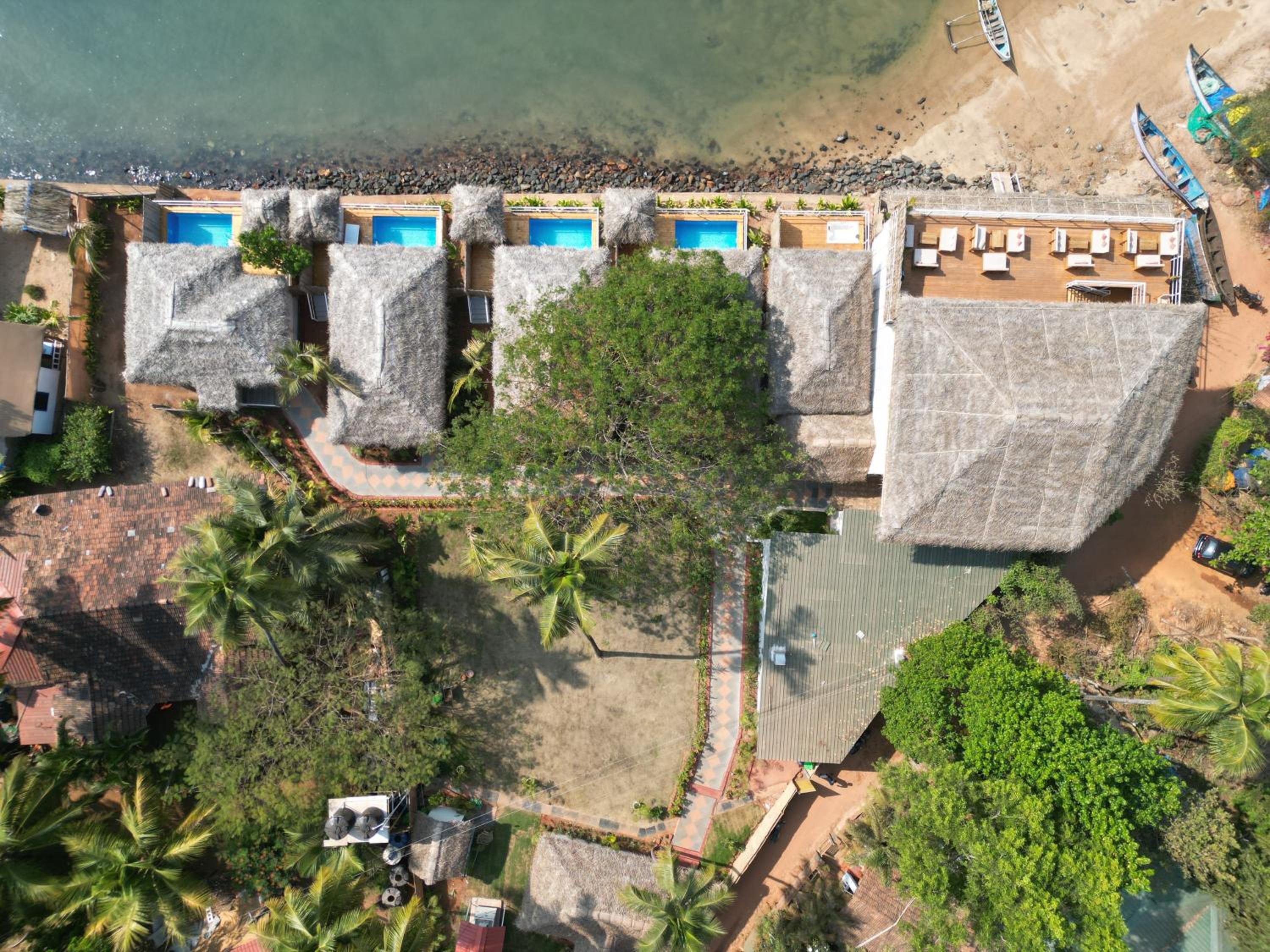 Premium Sea View Chalet with Private Plunge Pool photo 2