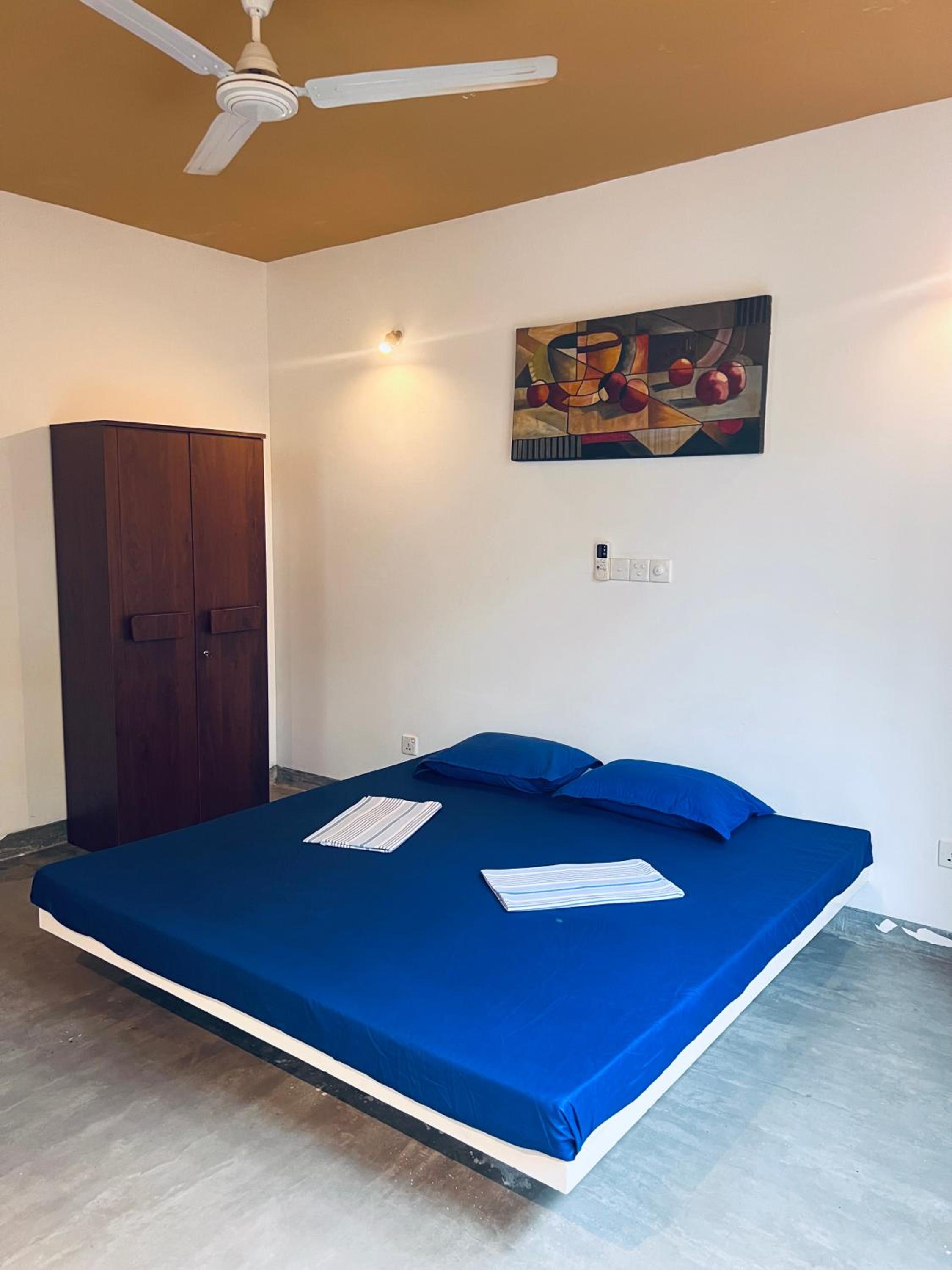 Double Room with Private Bathroom - Photo 4