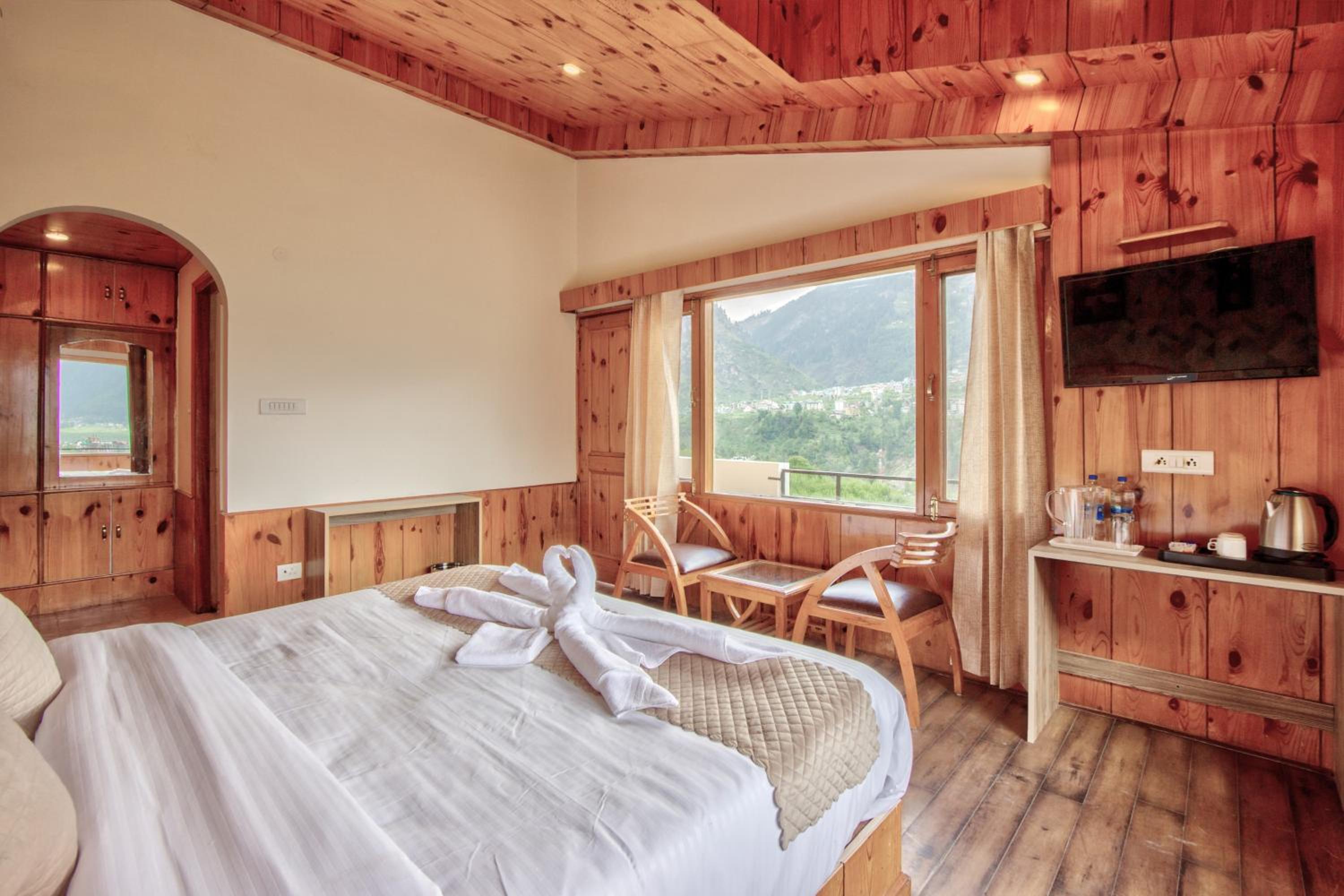 Double Room With Mountain View
