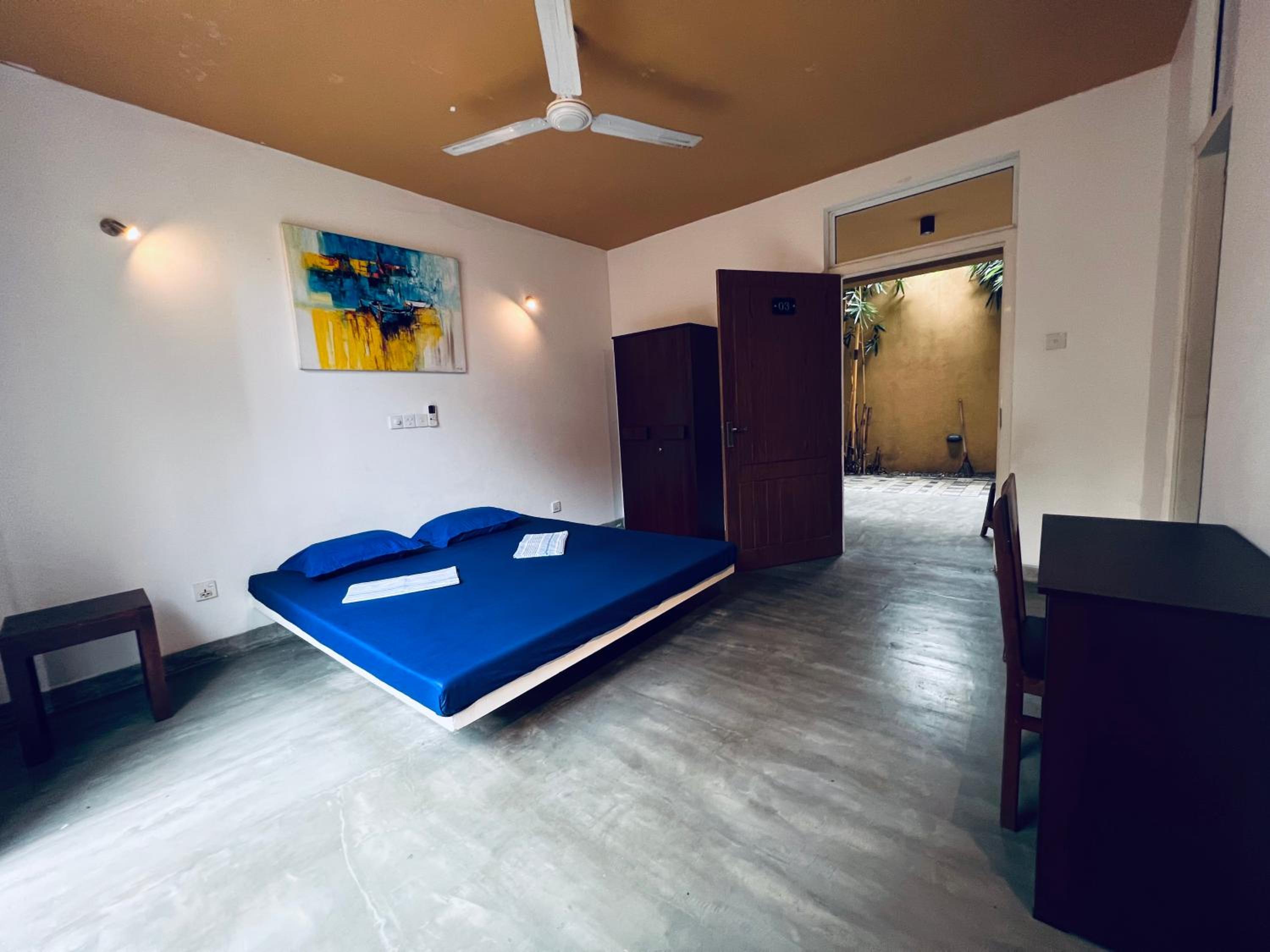 Standard Double Room with Fan - Photo 3