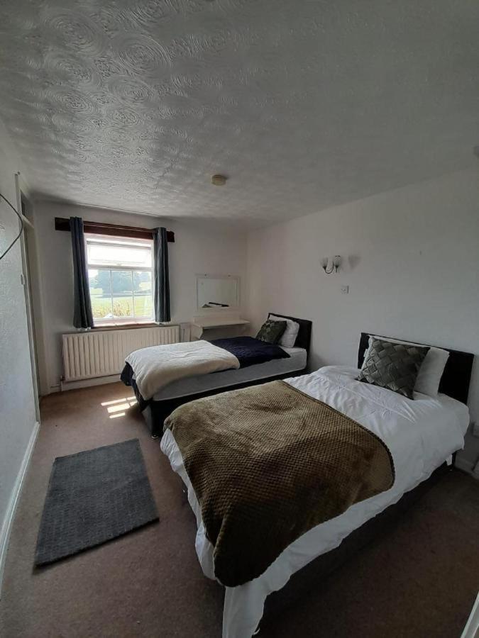 Triple Room with Private Bathroom