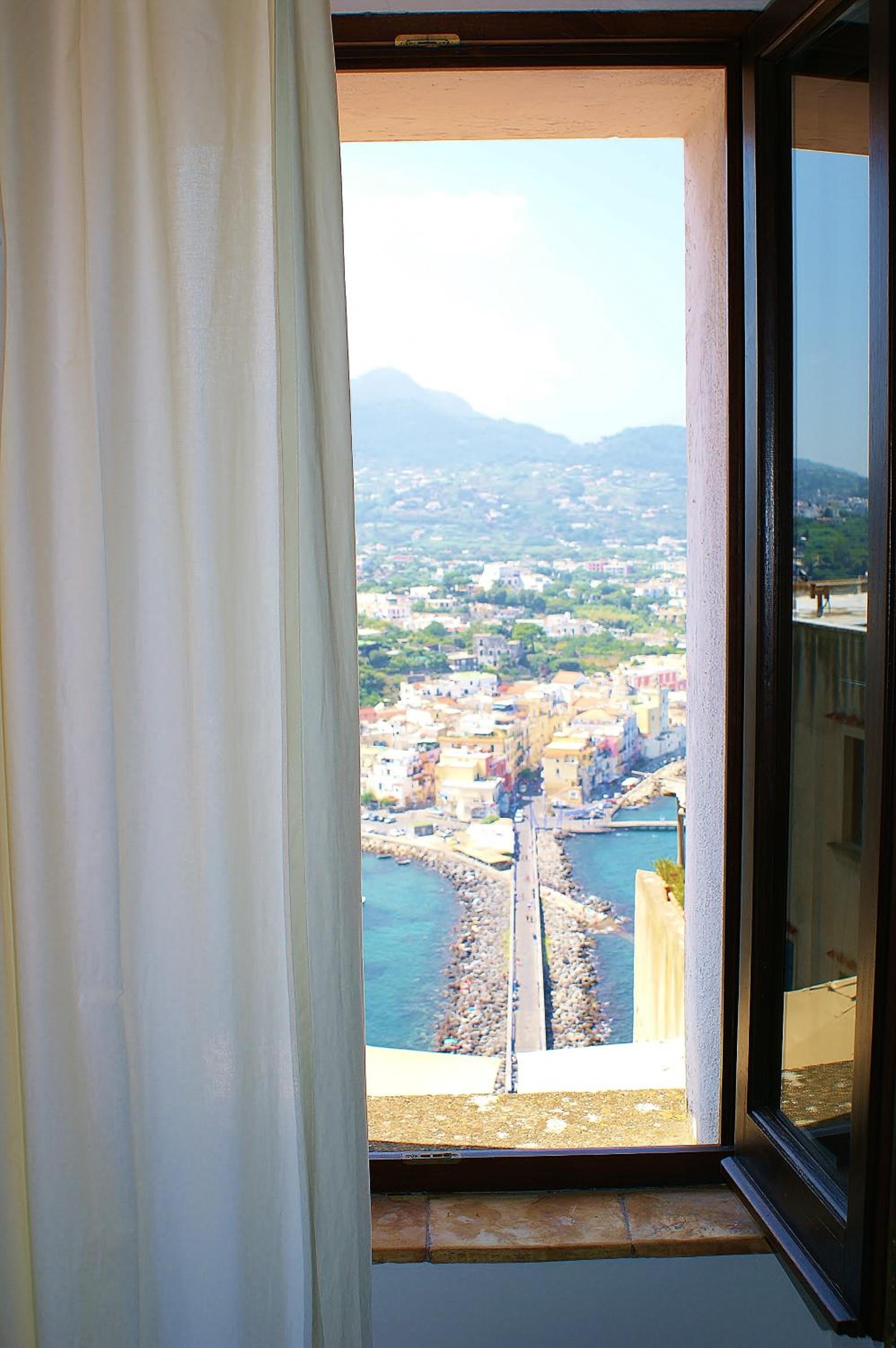 Double Room with Sea View - Photo 2