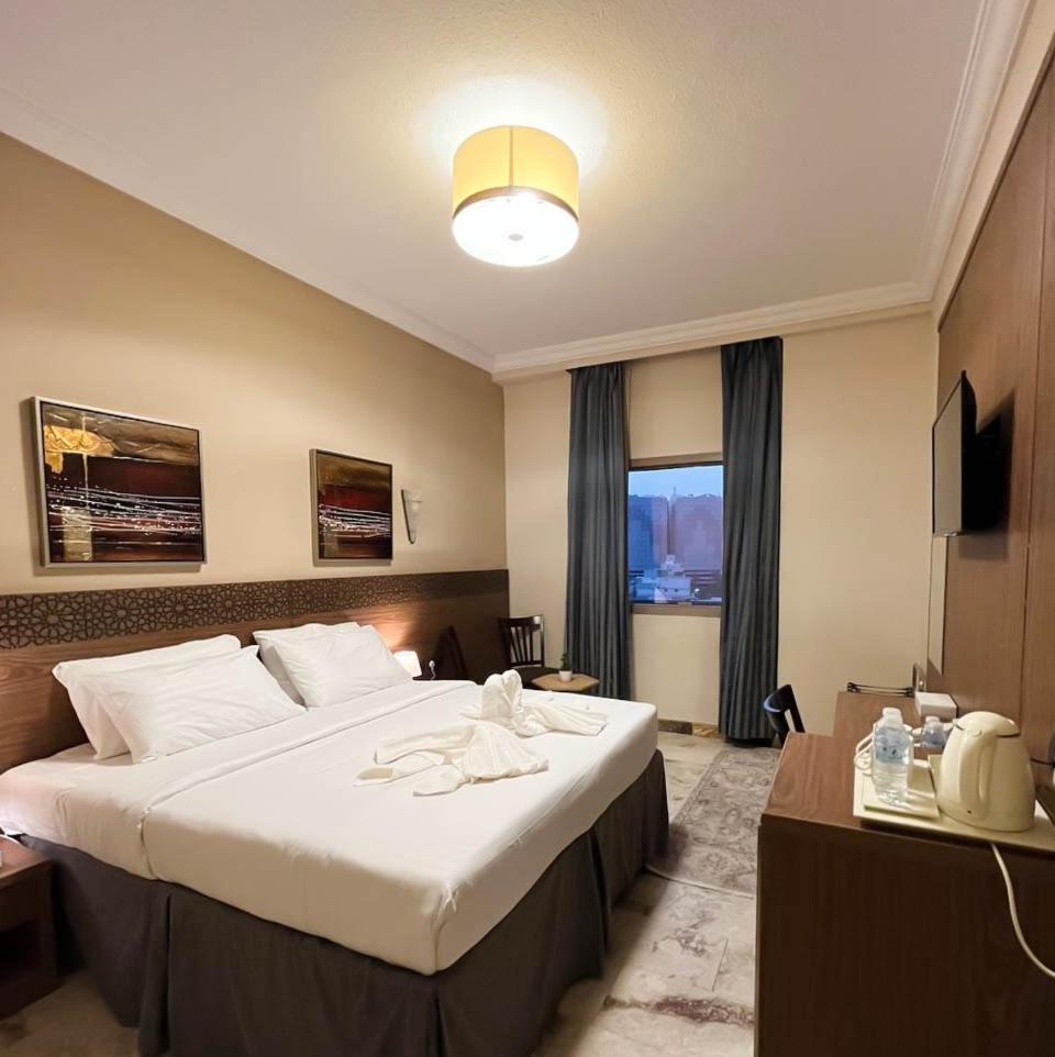Double Or Twin Room With City View