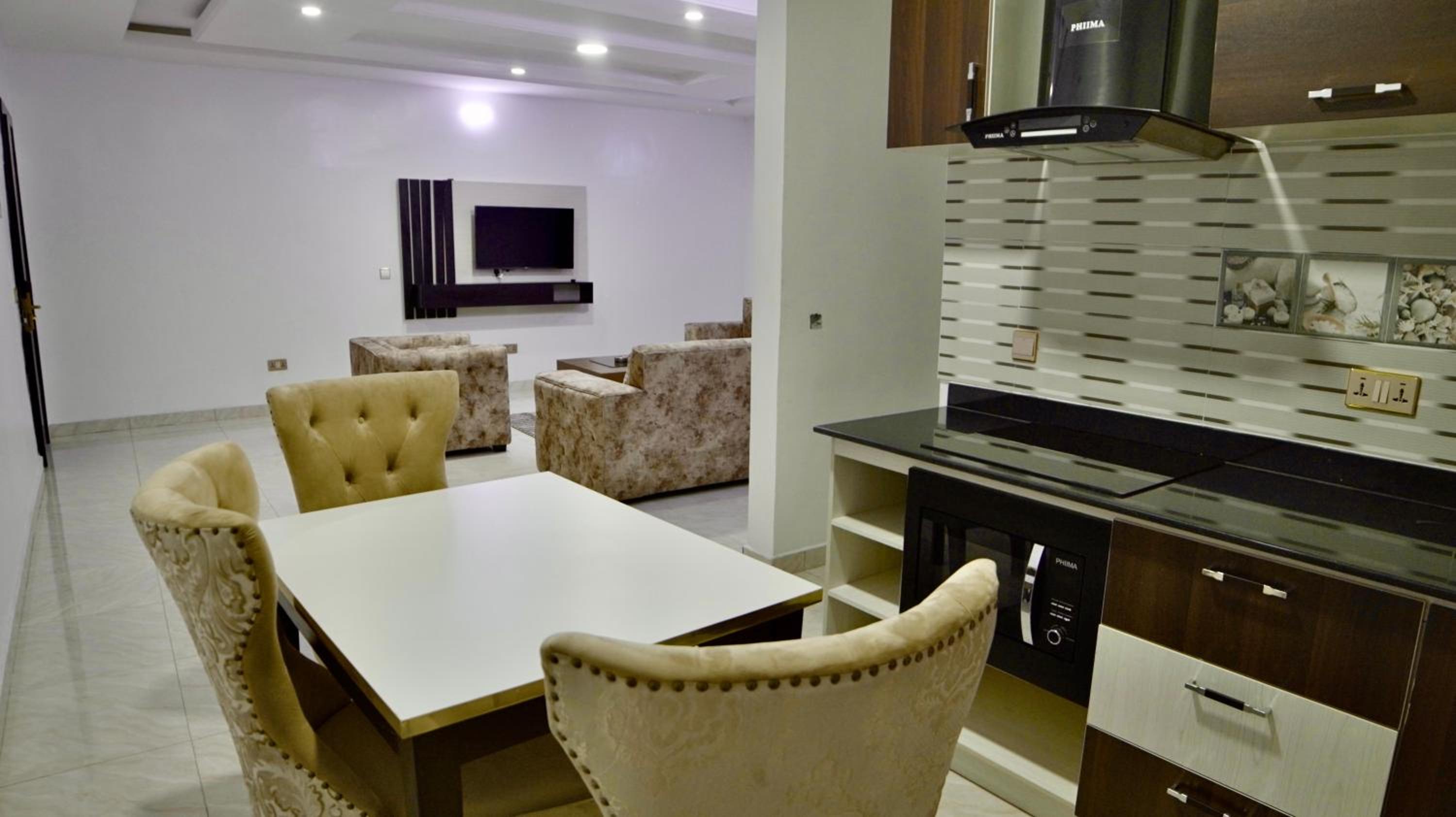 Two-Bedroom Apartment - Photo 19