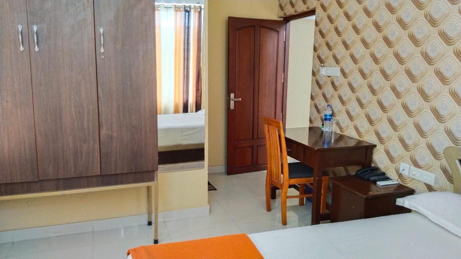 Deluxe Double Room - Photo 5