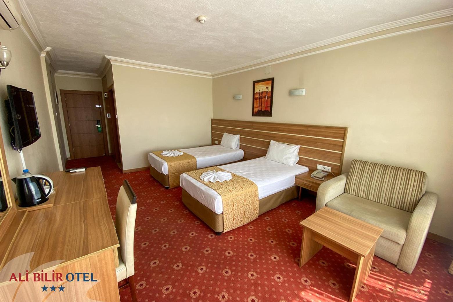 Standard Twin Room photo 1