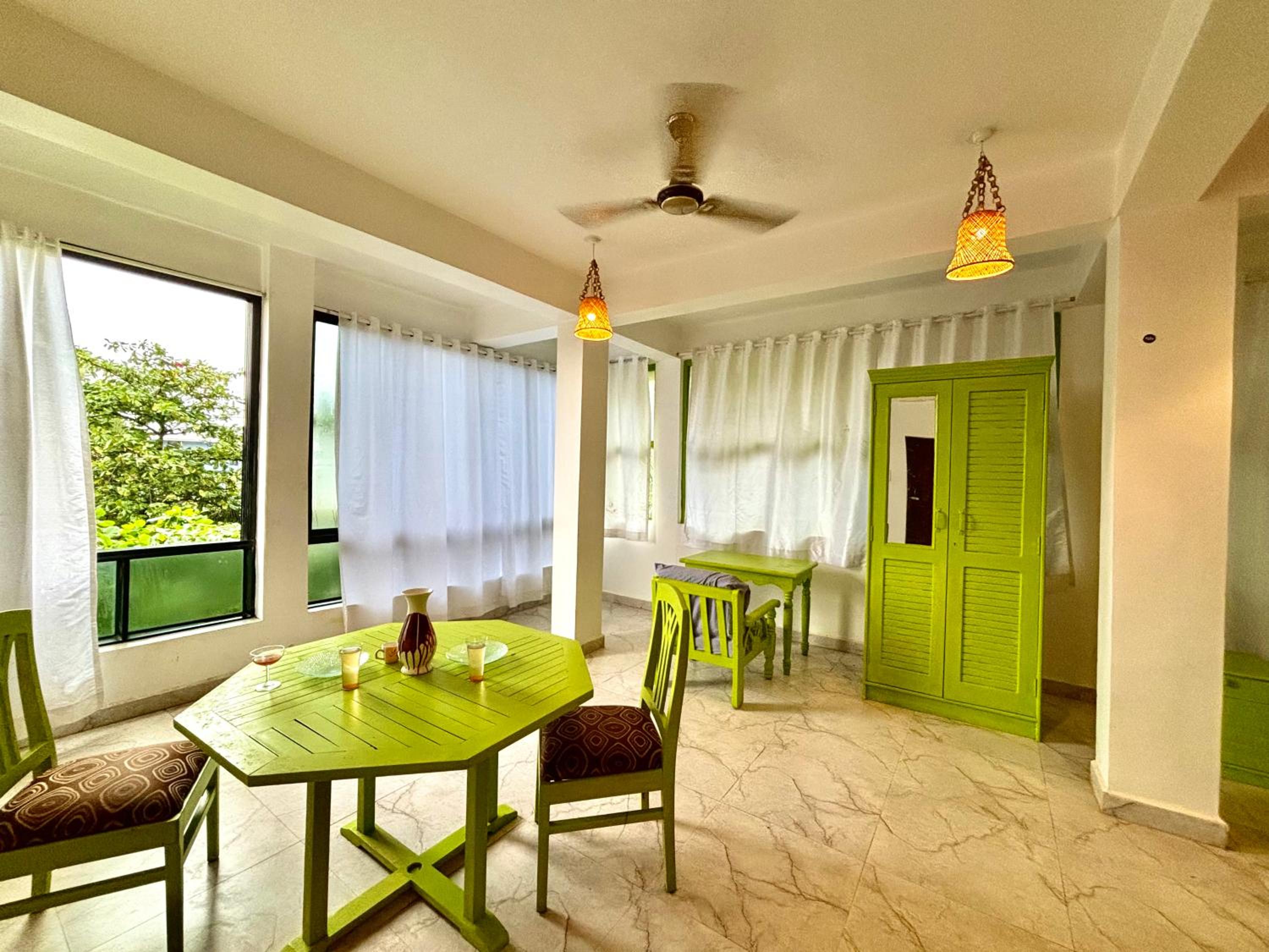 King Suite With Balcony photo 2