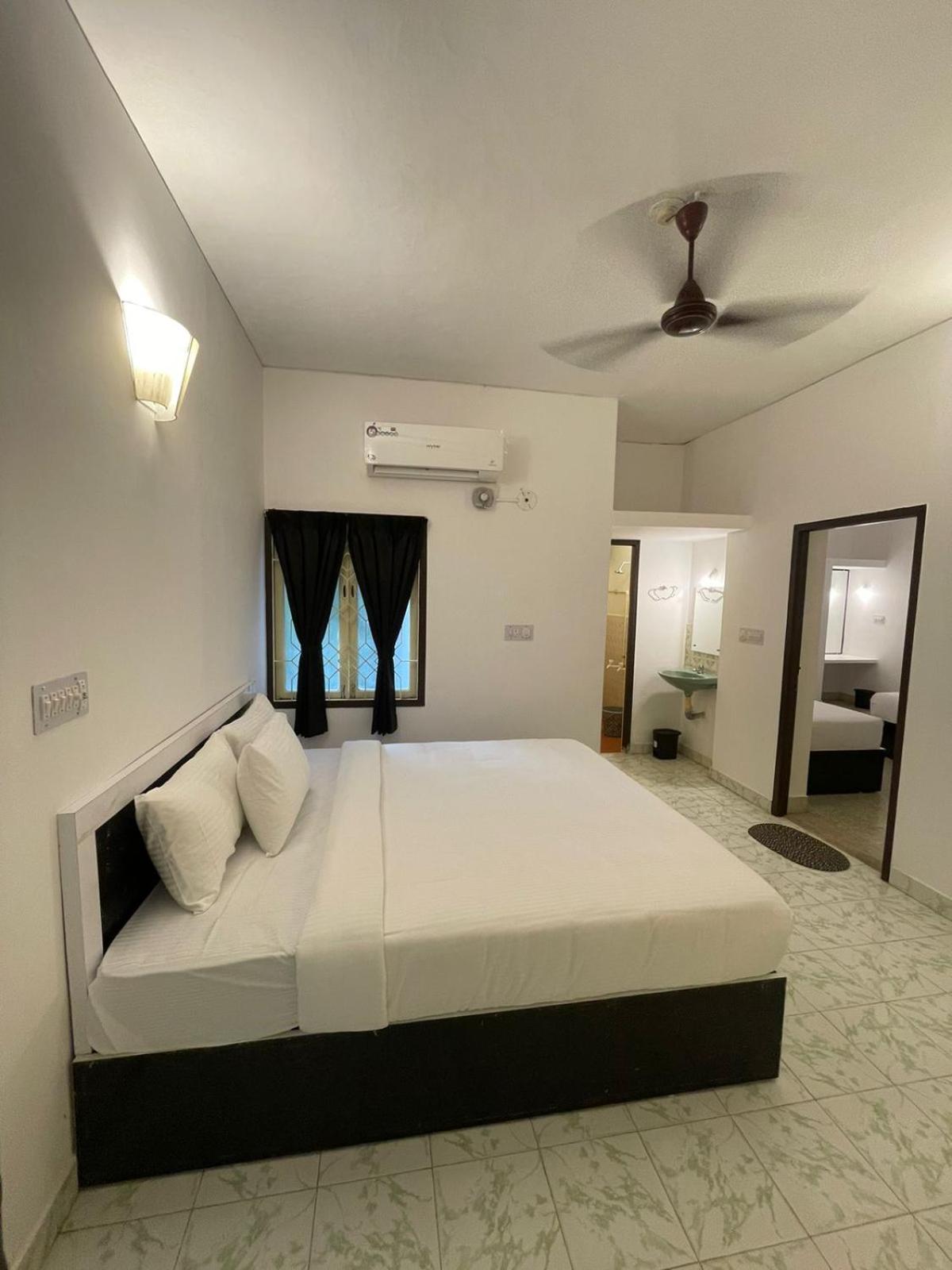 Two-Bedroom Villa photo 3